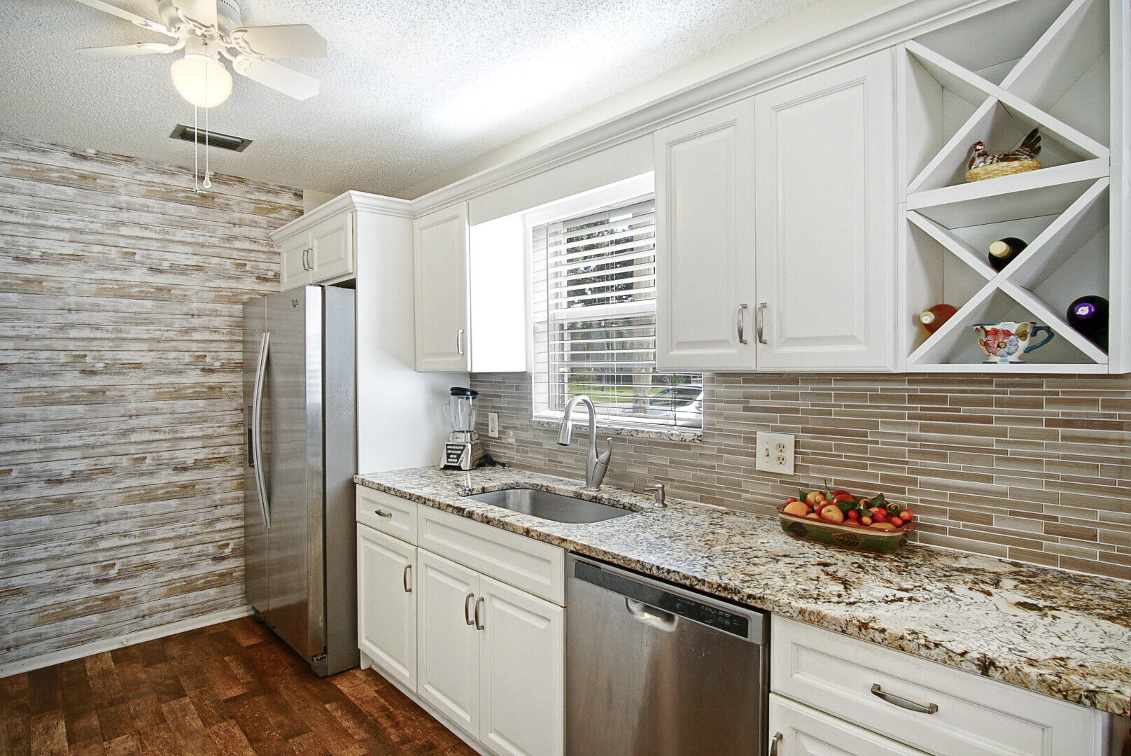 12 Lake Vista Trail 101