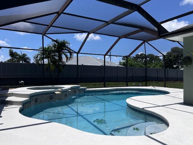 5714 NW Alcazar Terrace