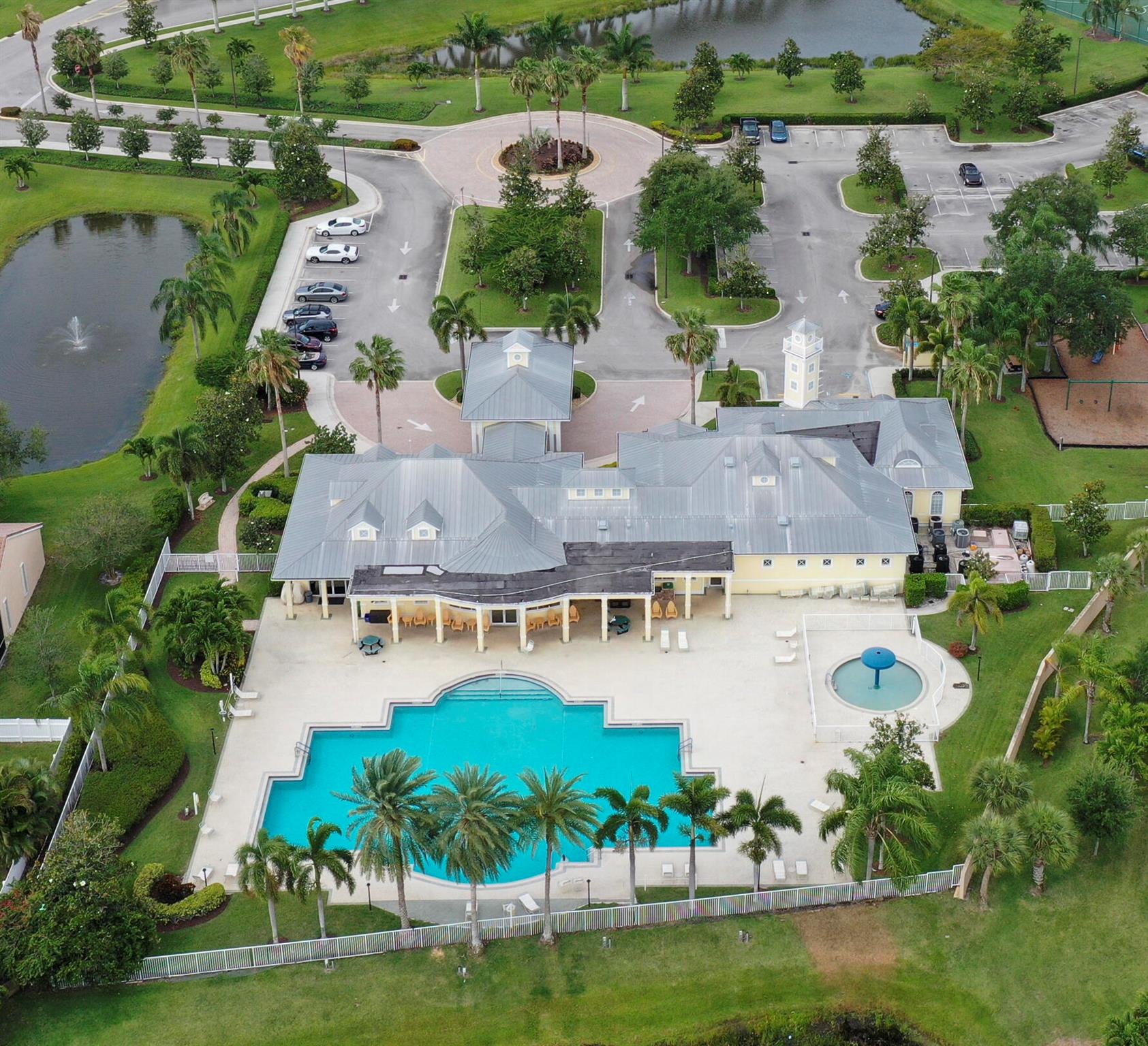 171 NW Magnolia Lakes Boulevard