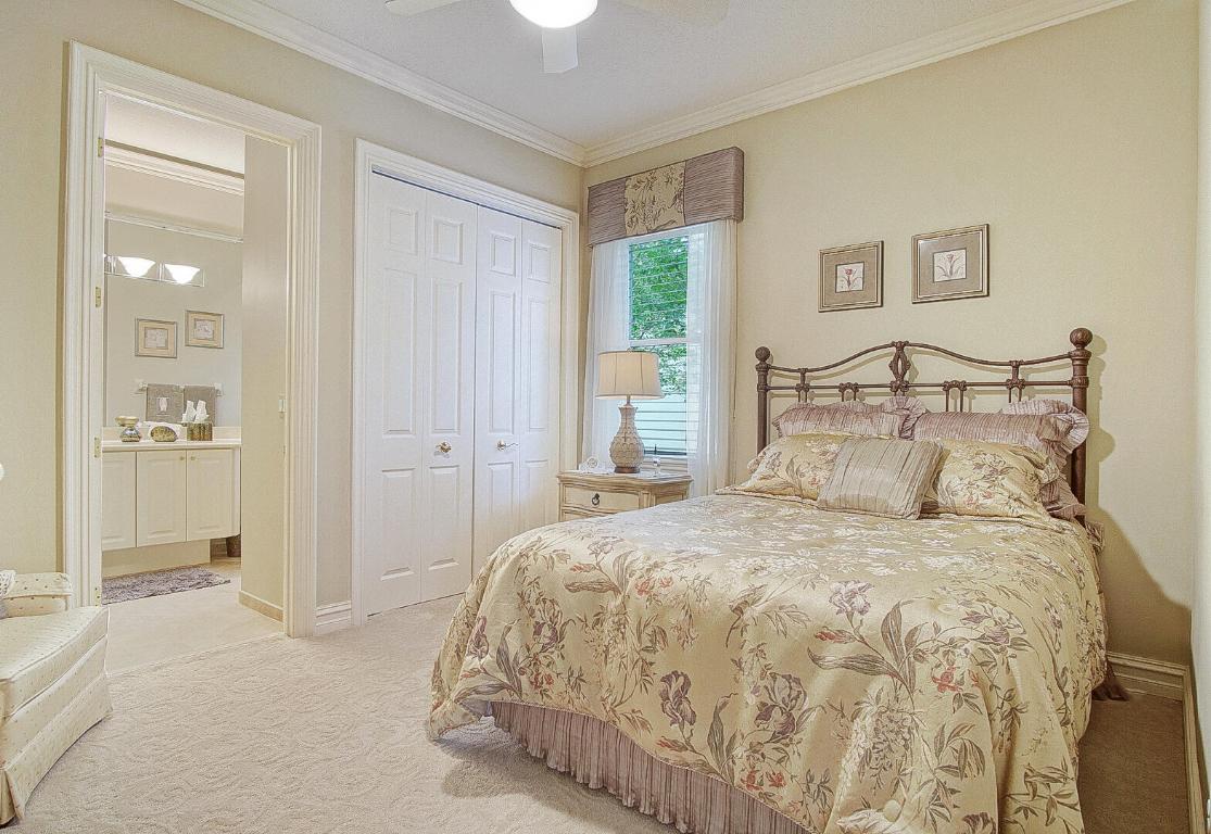 171 NW Magnolia Lakes Boulevard