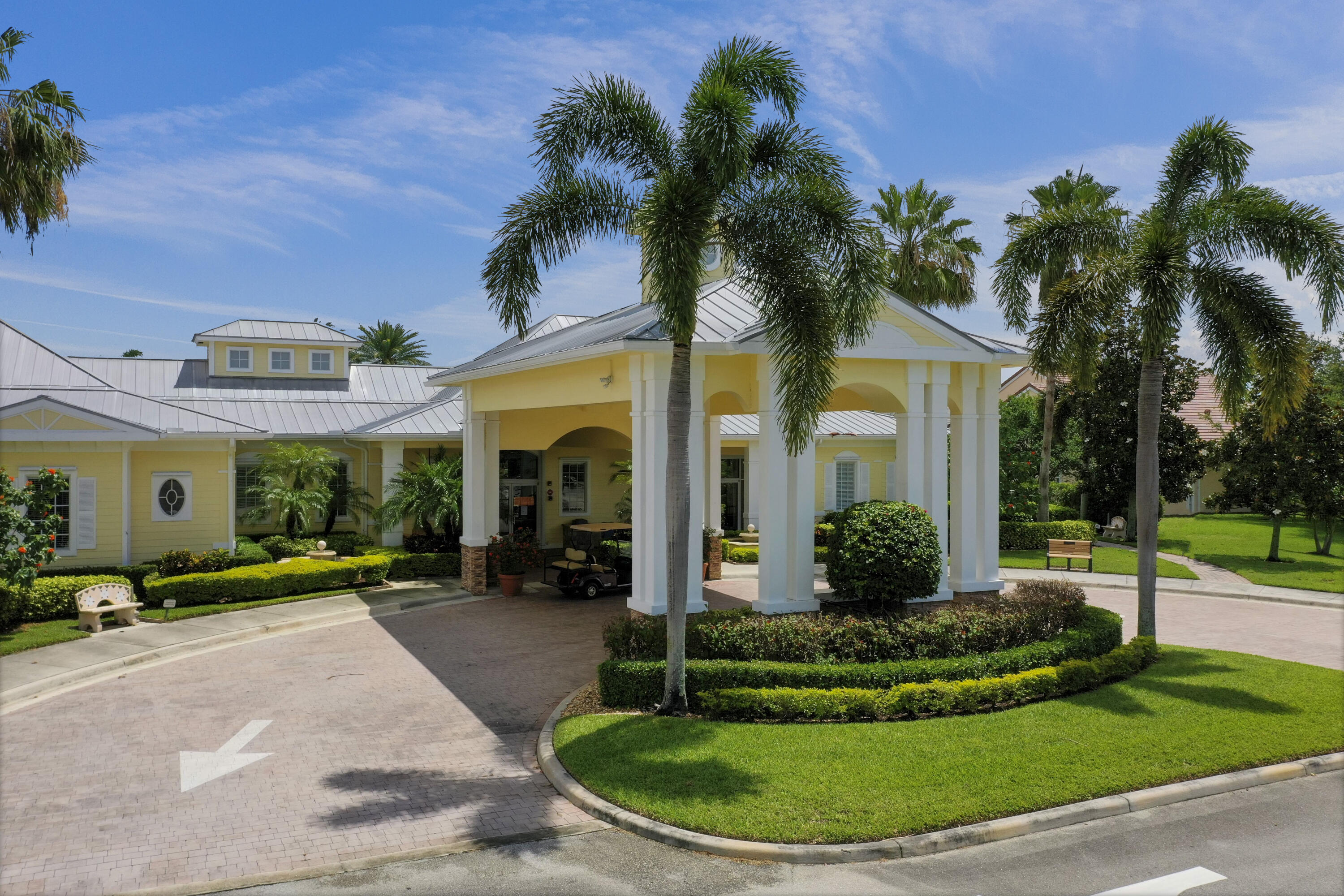 171 NW Magnolia Lakes Boulevard