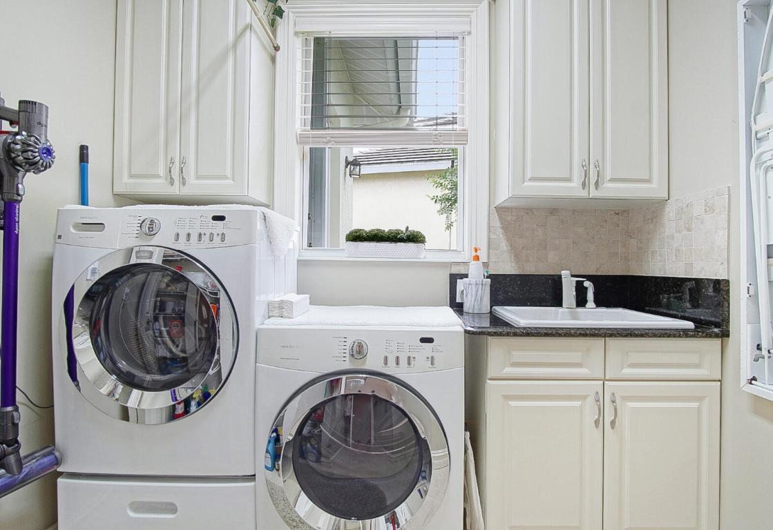 171 NW Magnolia Lakes Boulevard