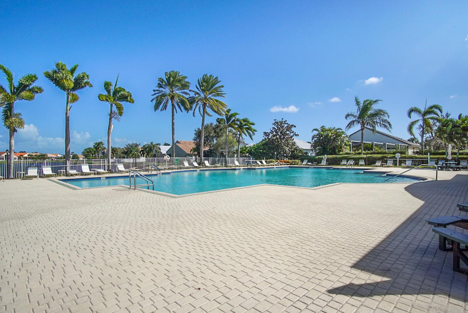 171 NW Magnolia Lakes Boulevard