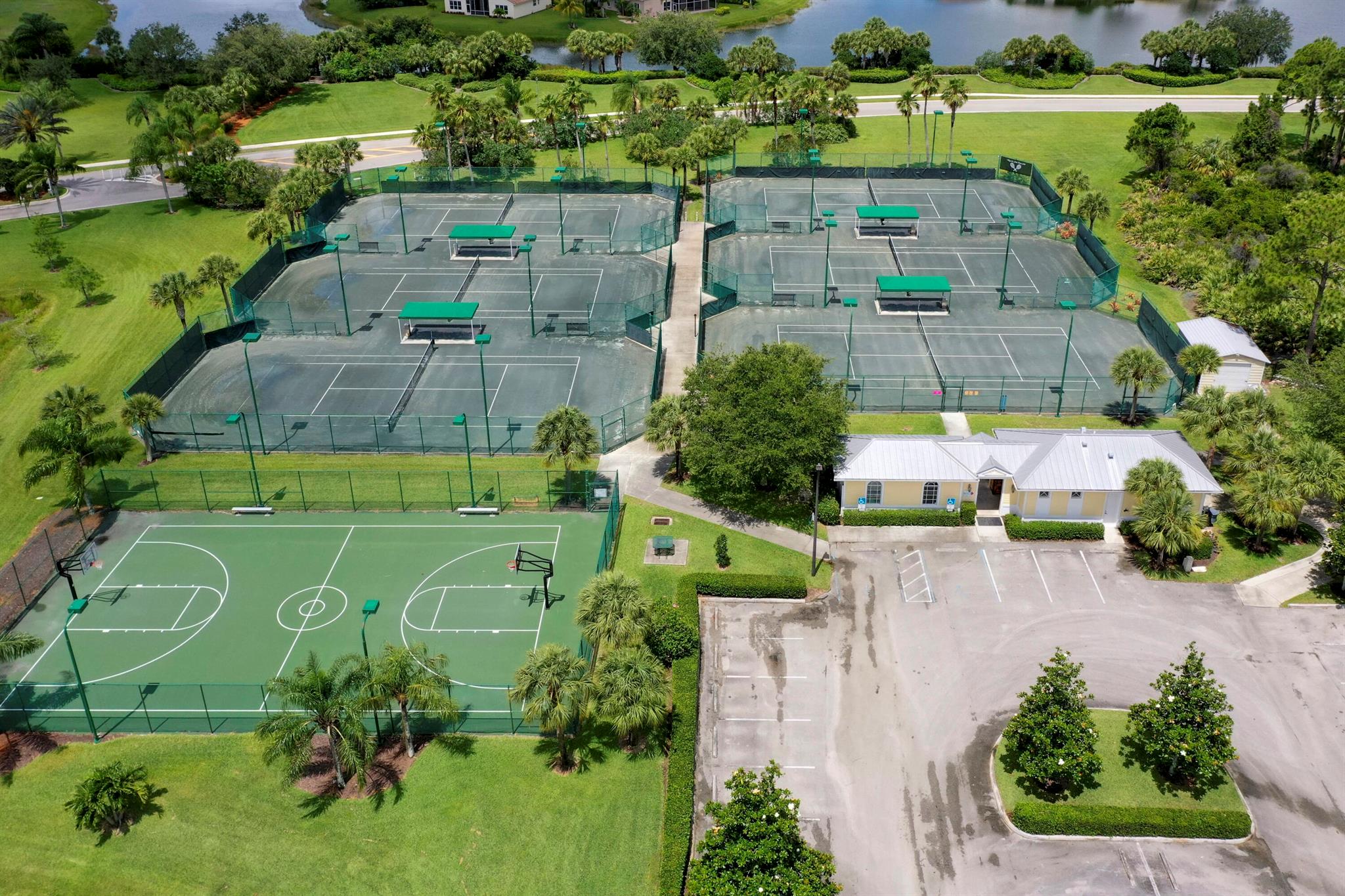 171 NW Magnolia Lakes Boulevard