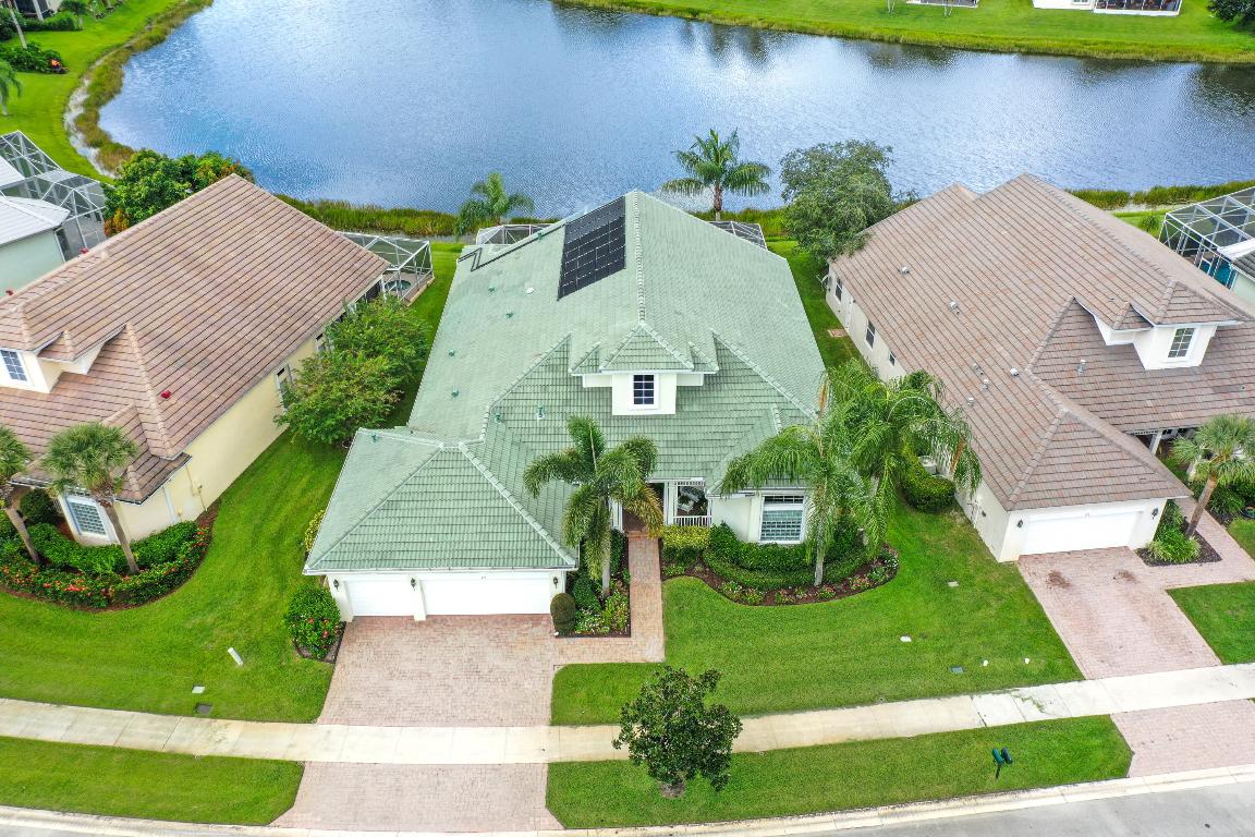 171 NW Magnolia Lakes Boulevard