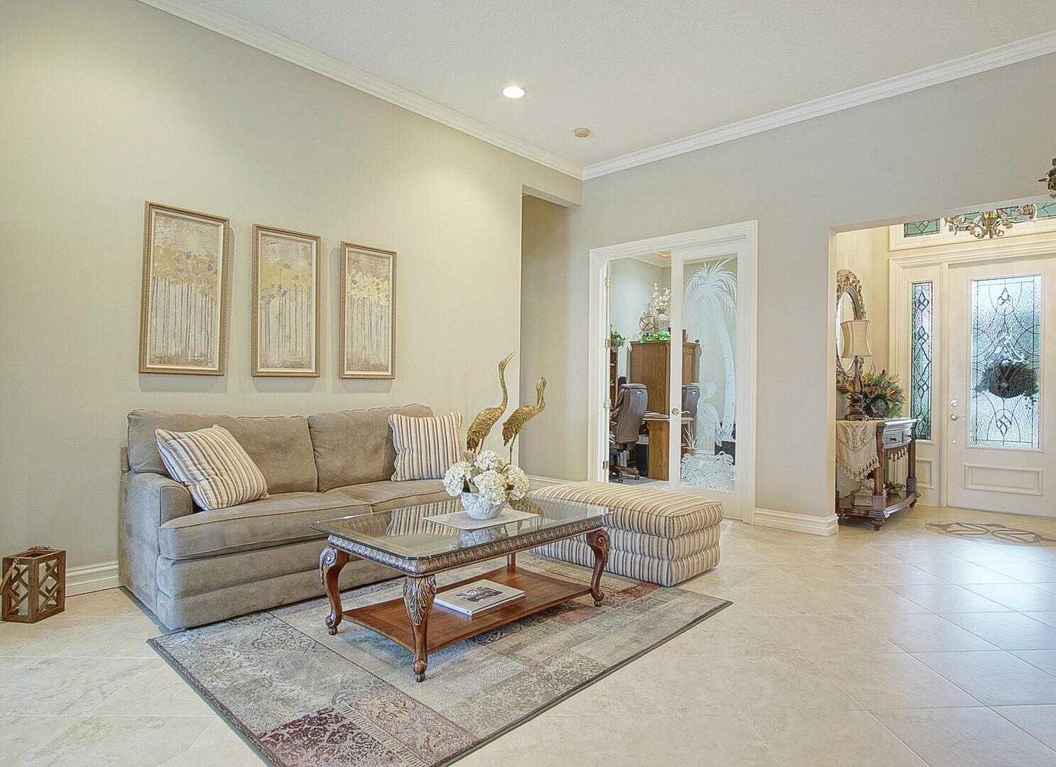 171 NW Magnolia Lakes Boulevard