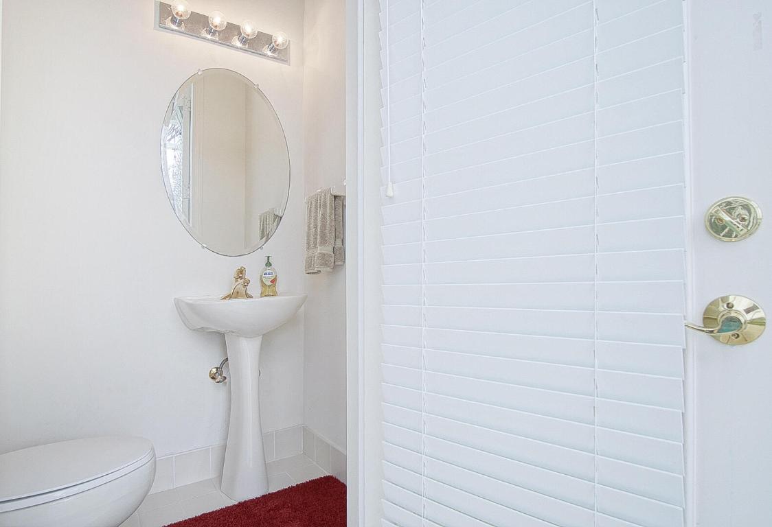 171 NW Magnolia Lakes Boulevard