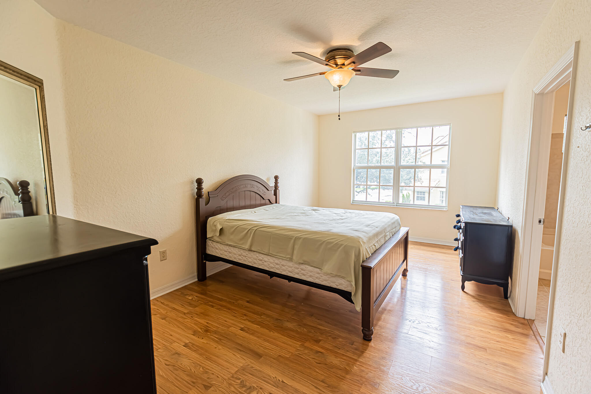 160 SW Peacock Boulevard 31-205