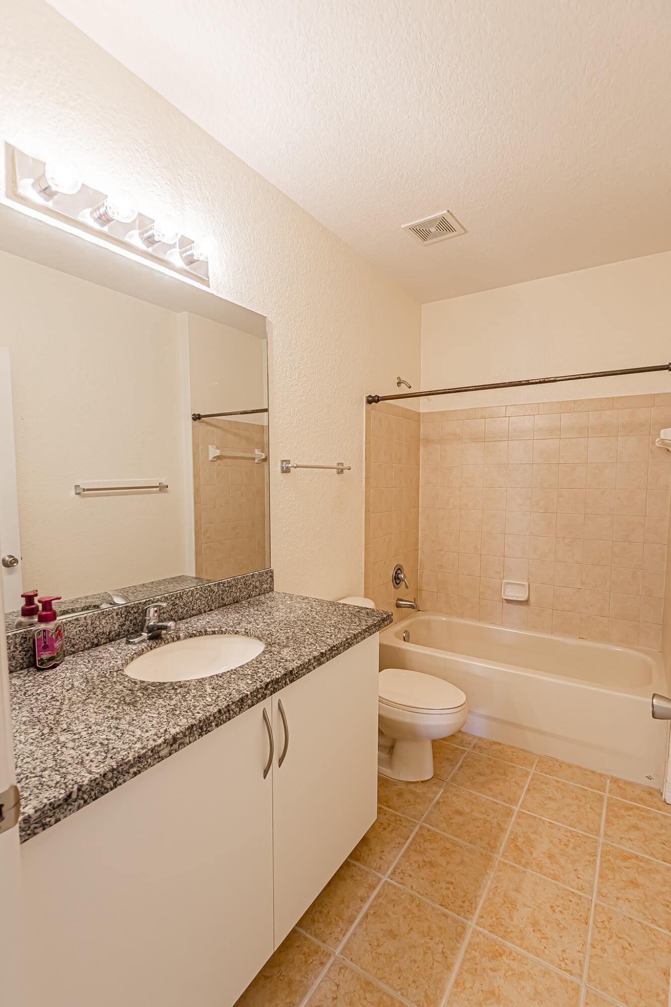 160 SW Peacock Boulevard 31-205