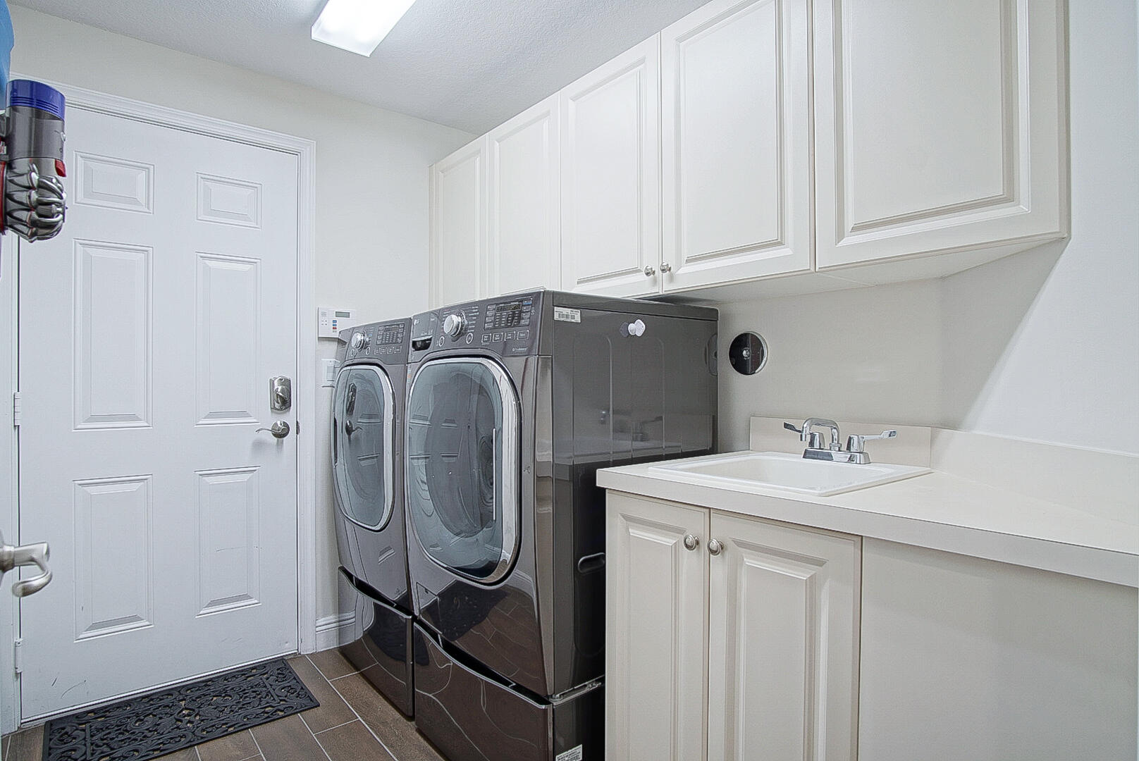 11690 SW Rockville Court