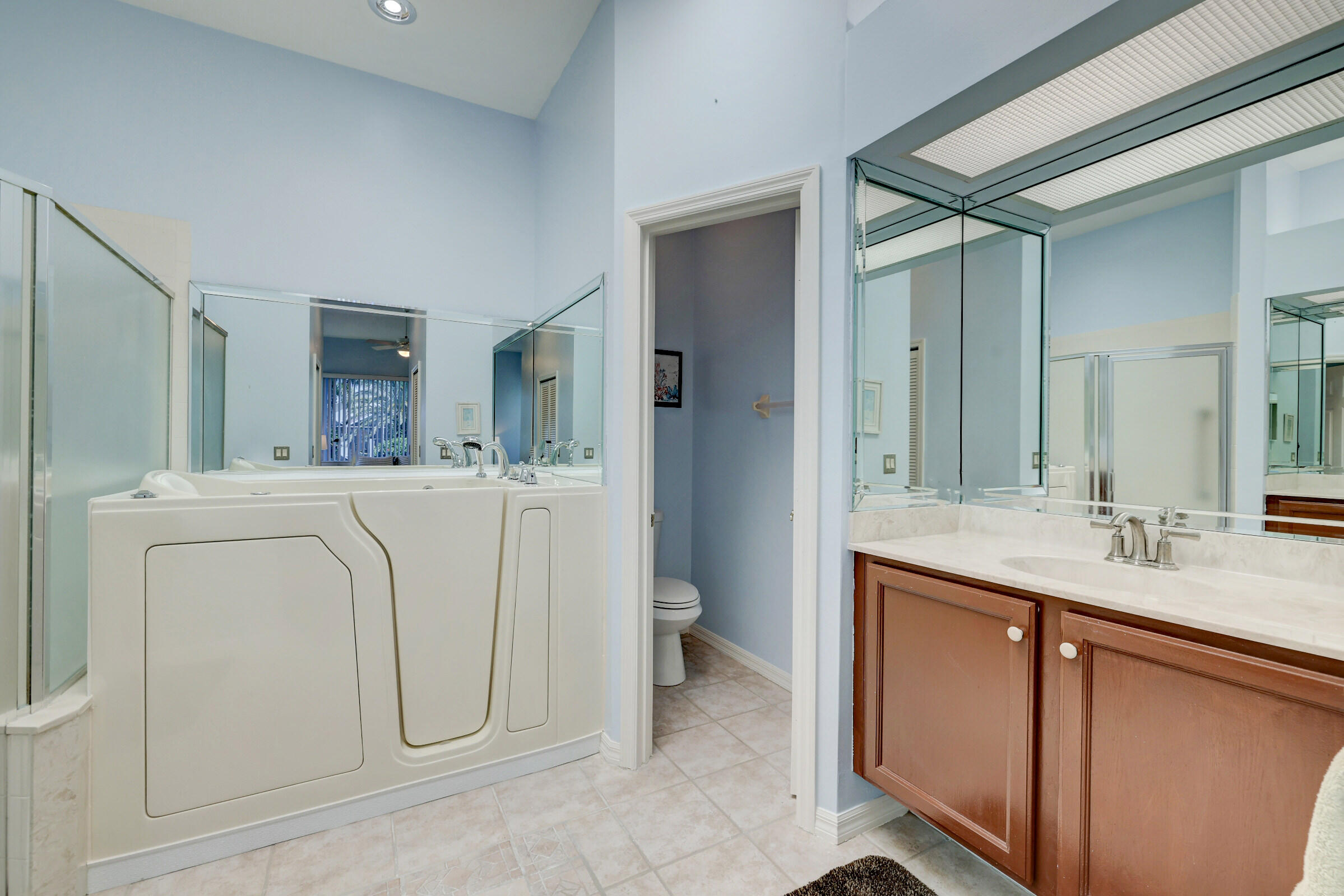 450 SW Fairway Landing
