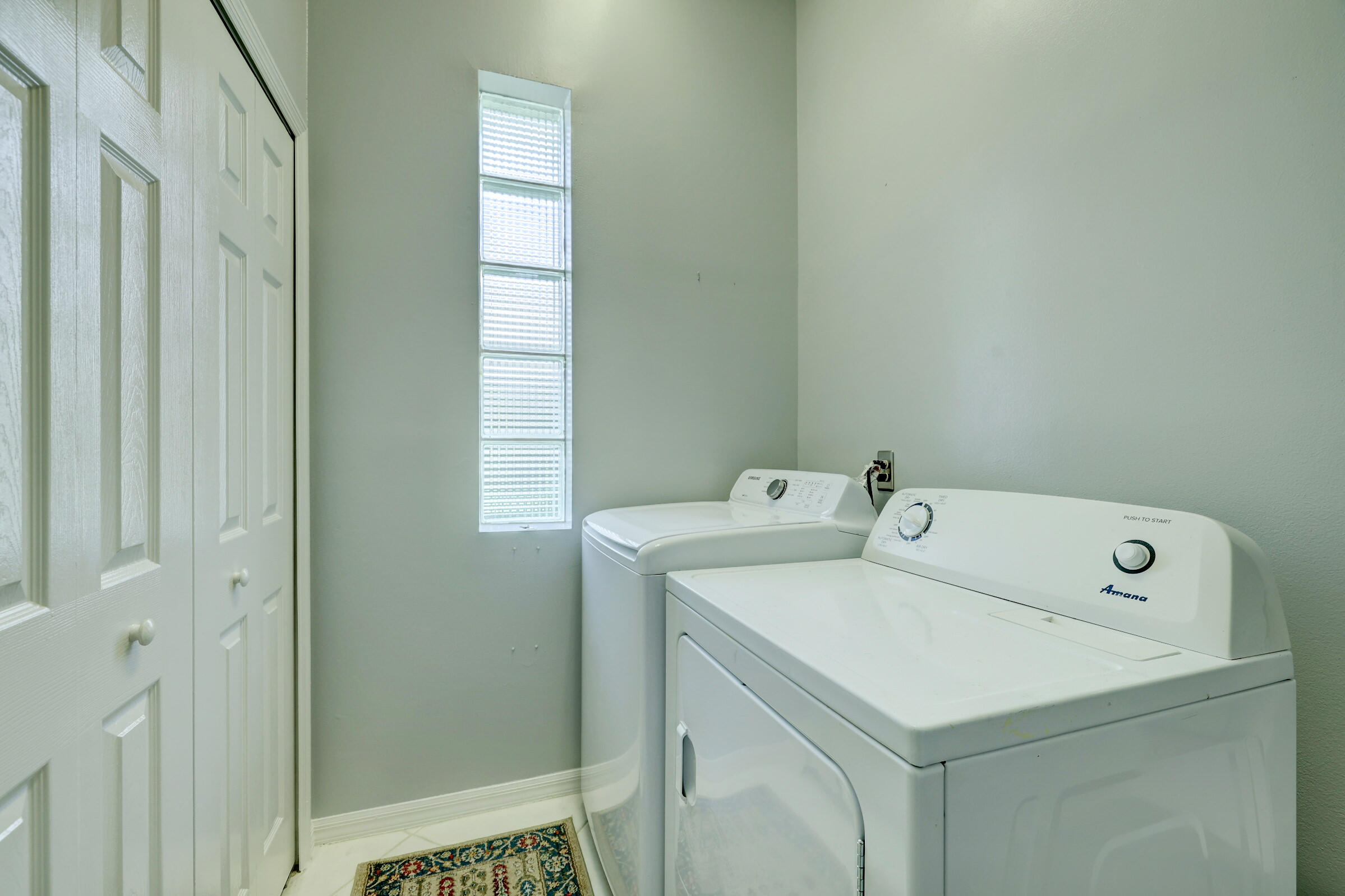 450 SW Fairway Landing