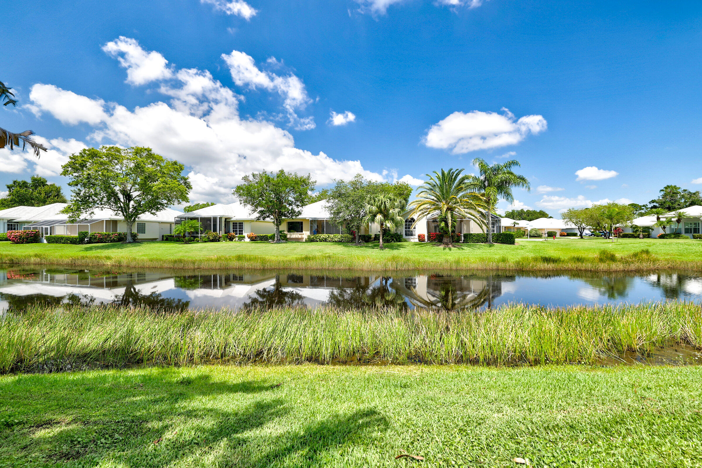 450 SW Fairway Landing