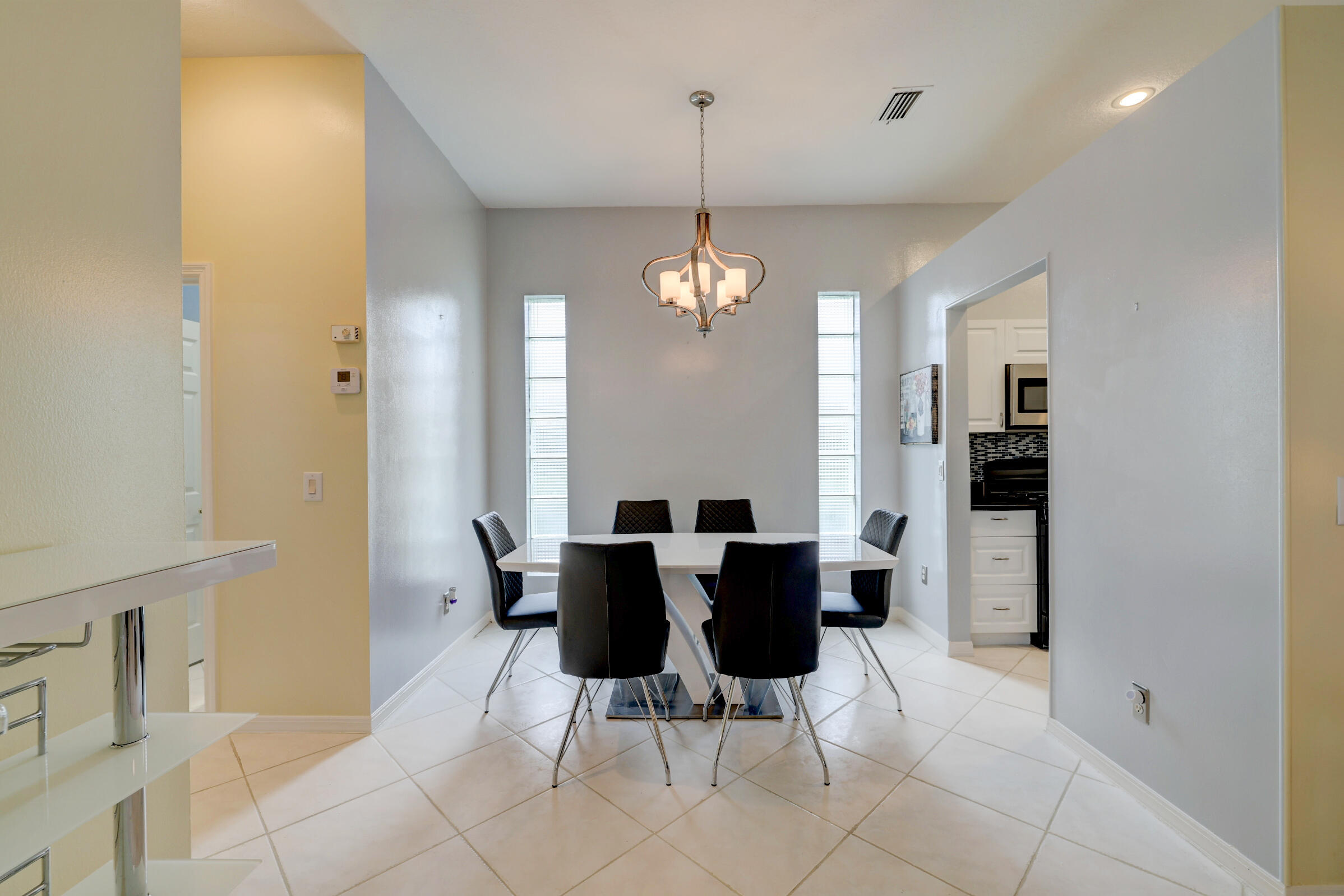 450 SW Fairway Landing