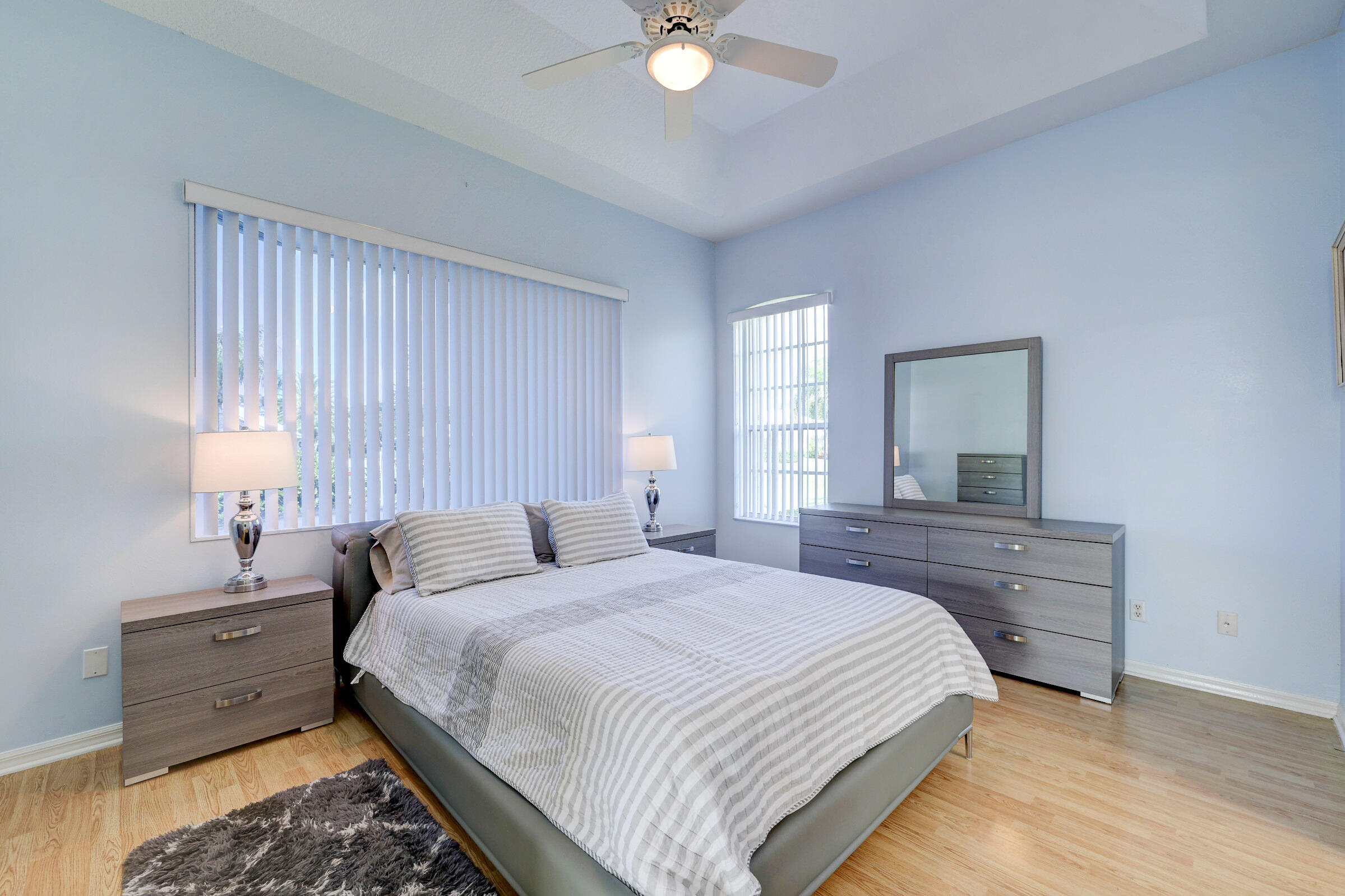 450 SW Fairway Landing