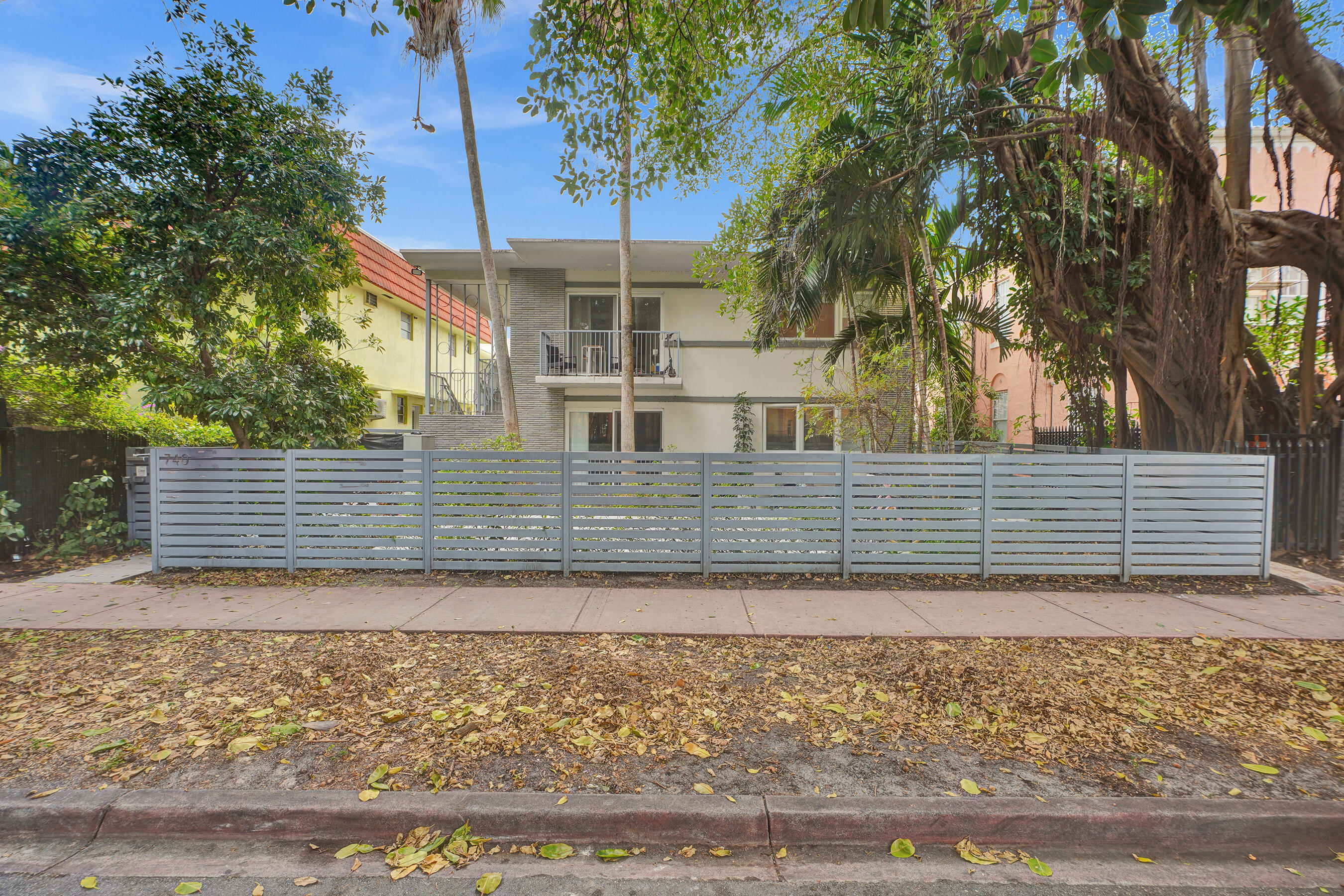 740 Meridian Avenue 12