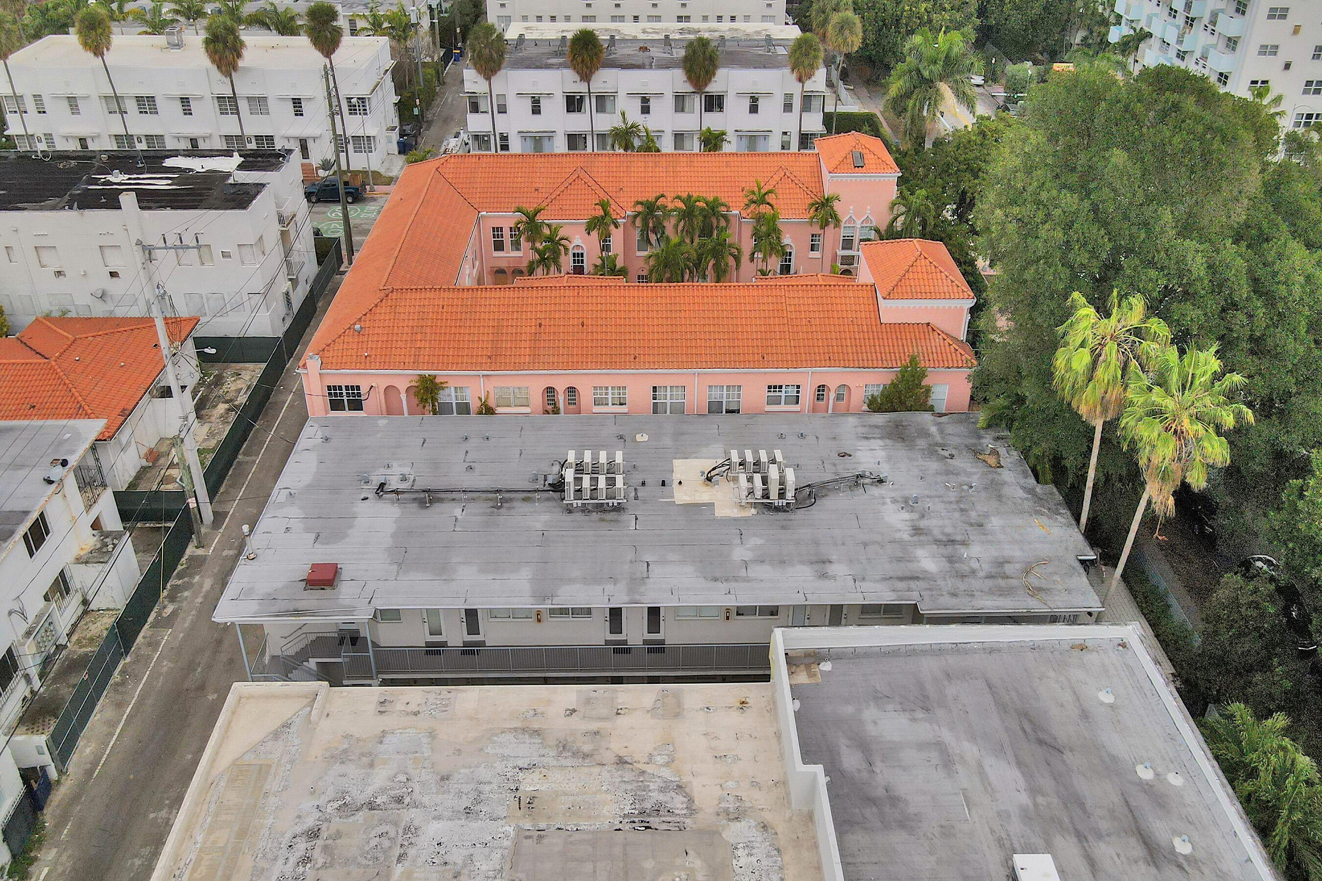 740 Meridian Avenue 12