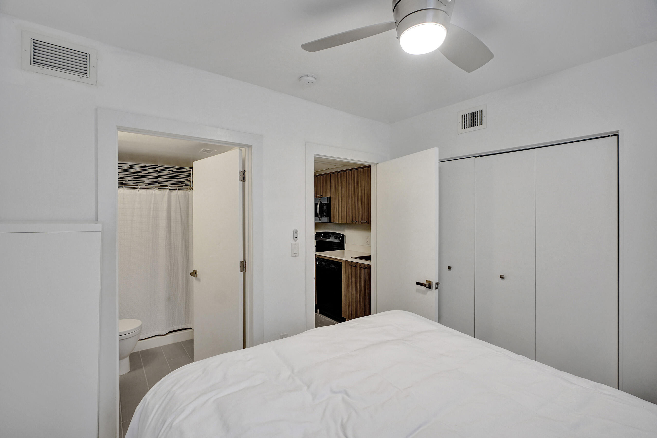 740 Meridian Avenue 12