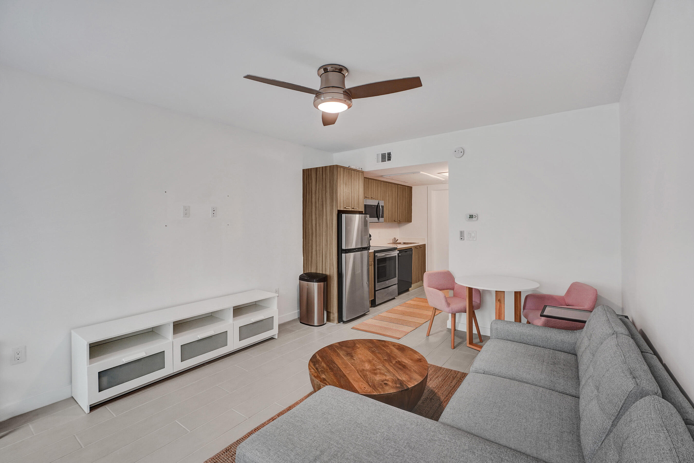 740 Meridian Avenue 12