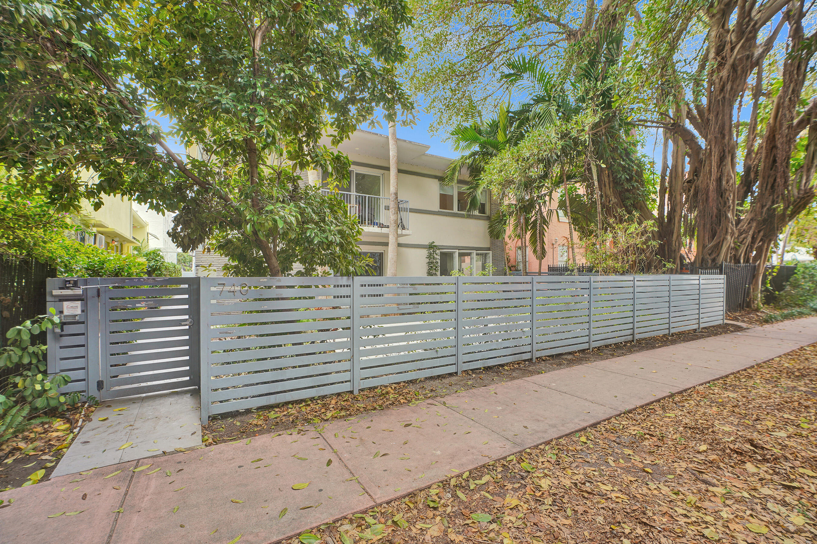 740 Meridian Avenue 12