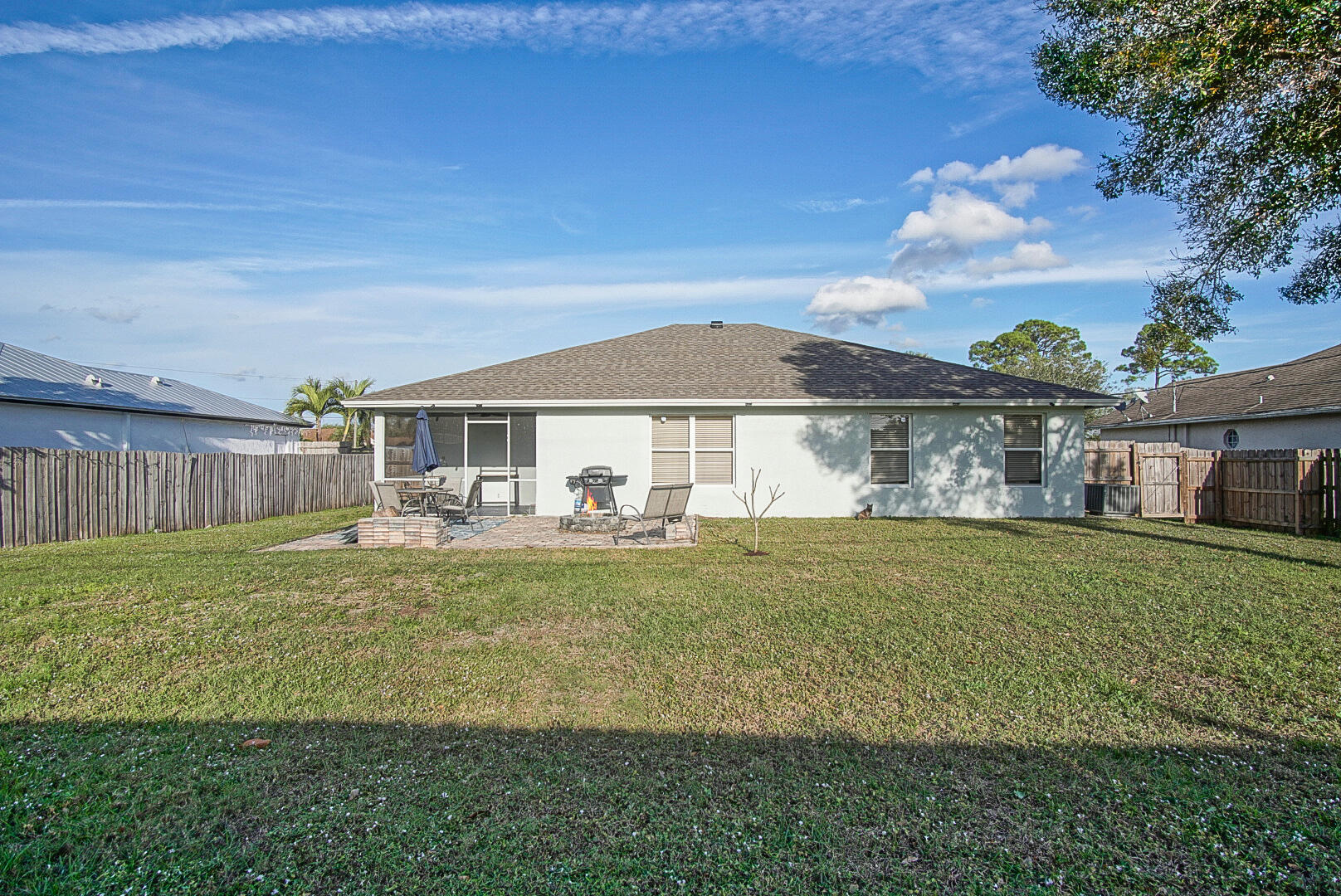 1910 SW Dorado Lane