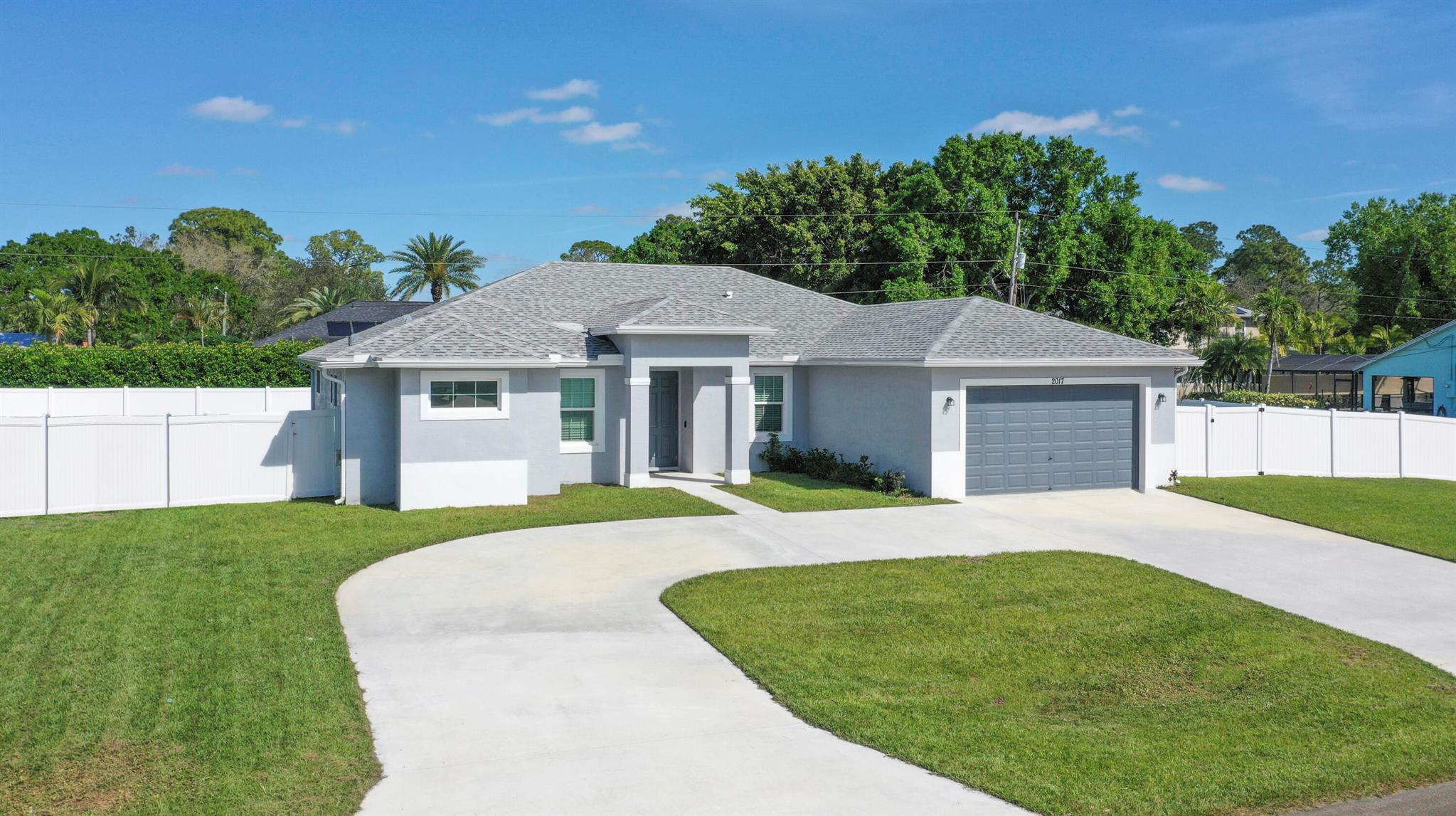 2017 SW Justison Avenue