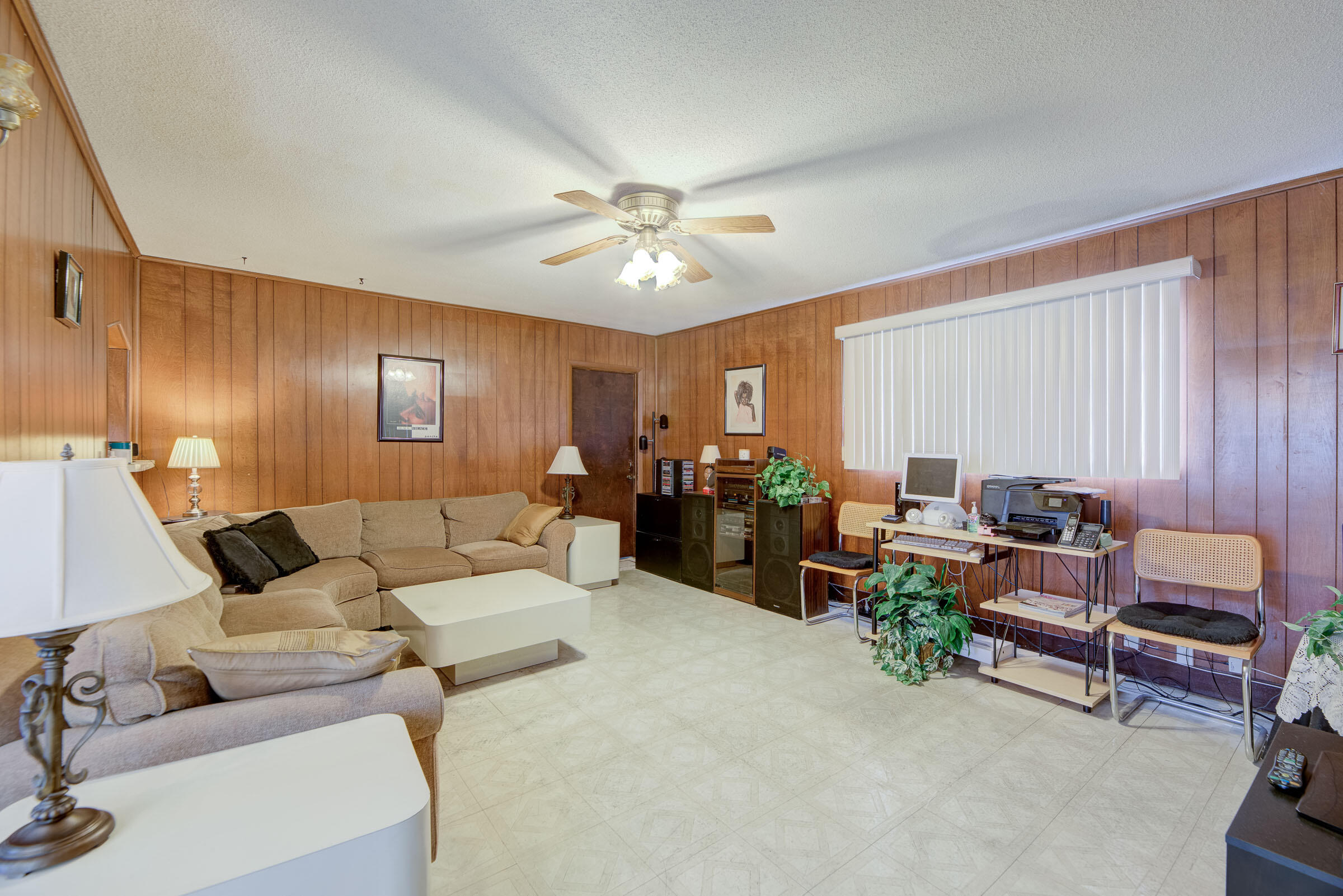 3460 NW 6 Street