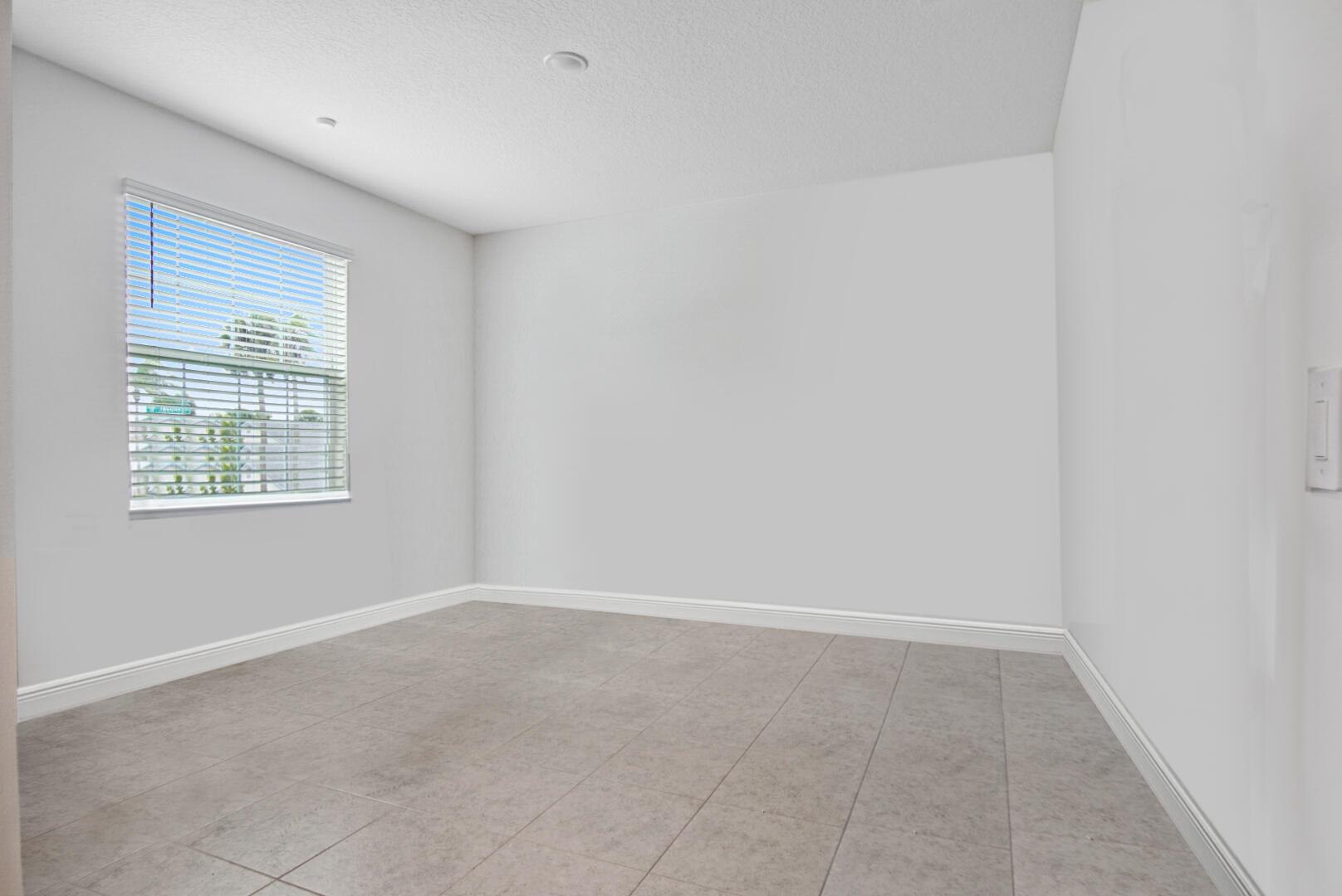 2191 SW Jaguar Avenue