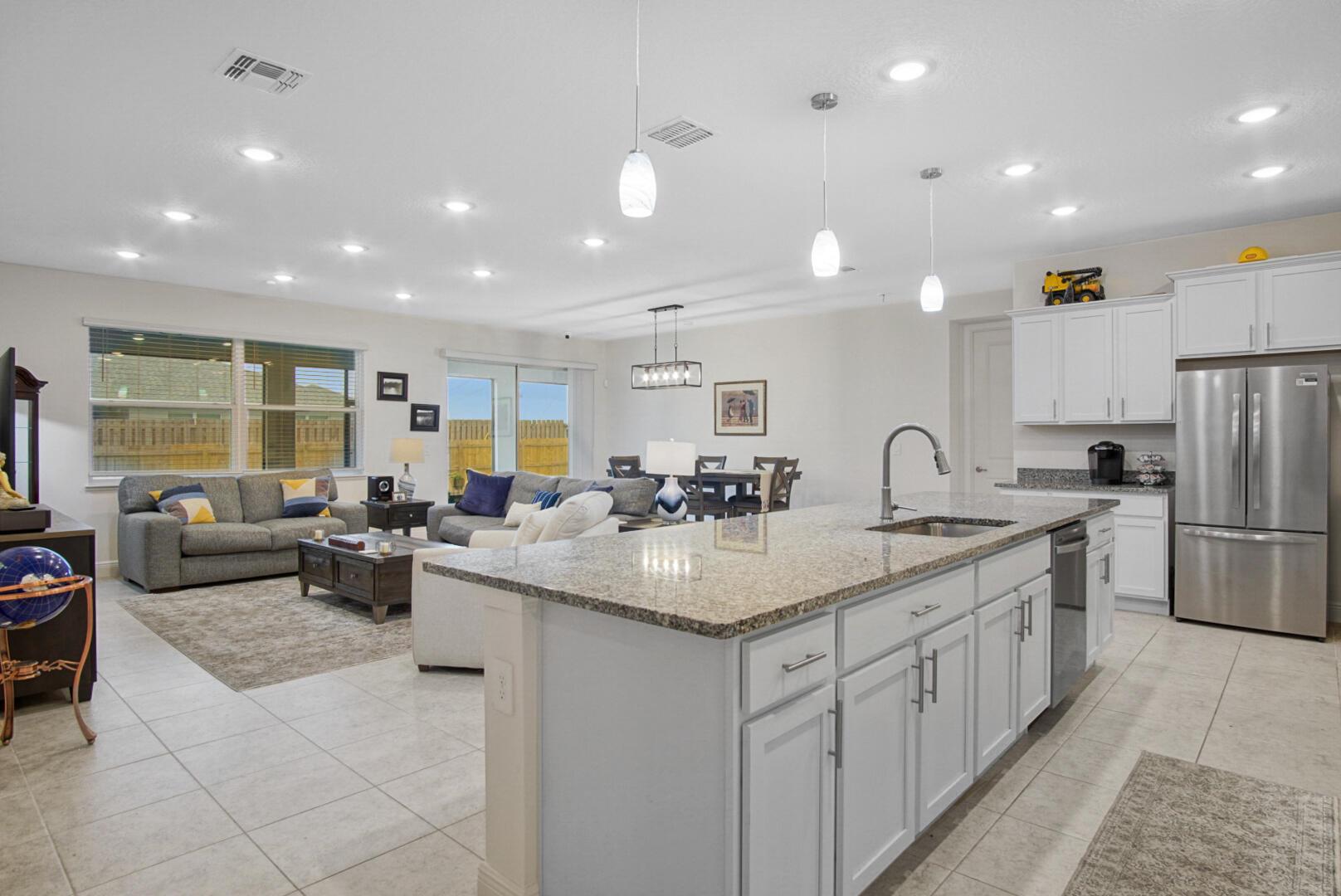 2191 SW Jaguar Avenue