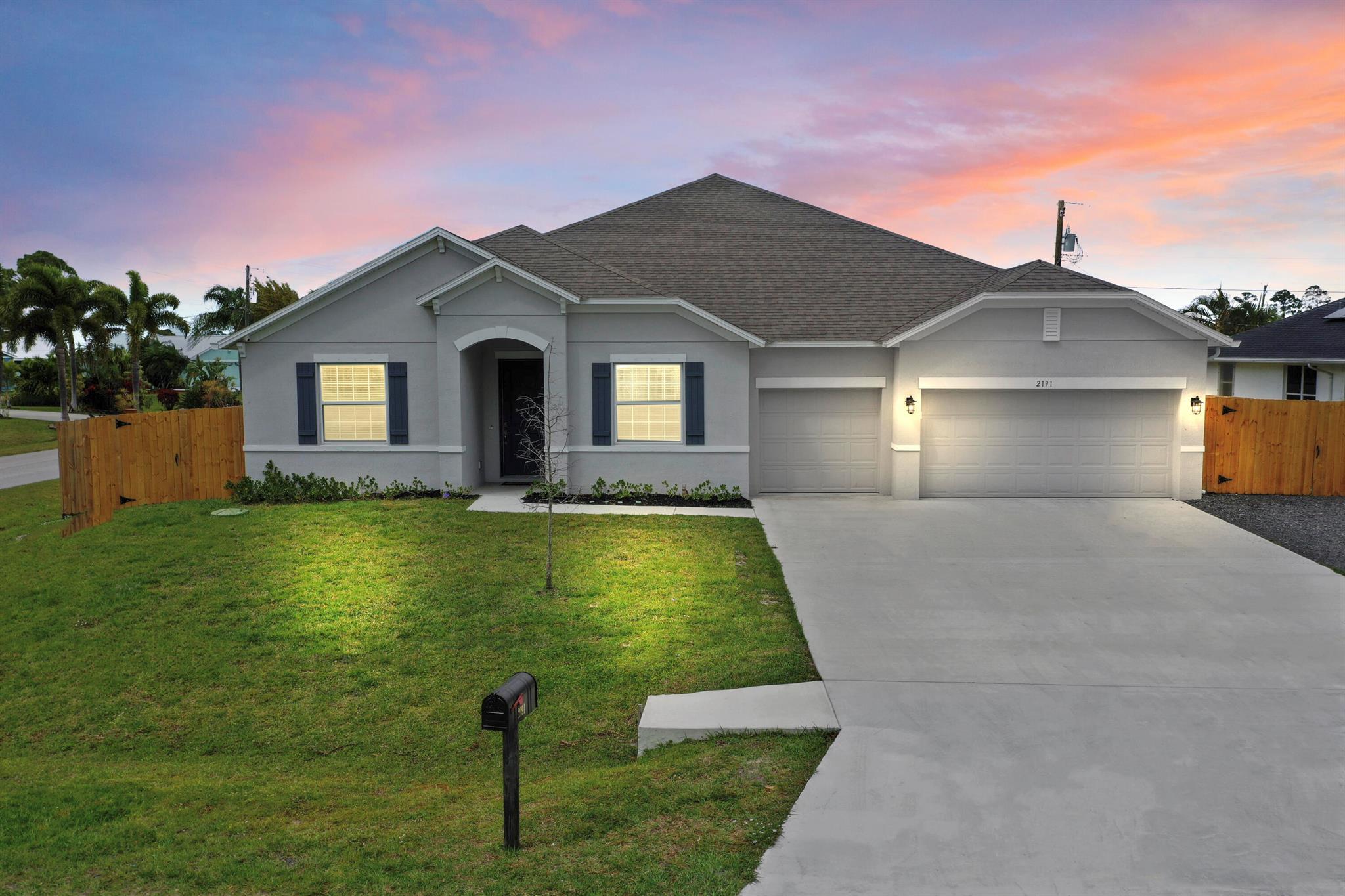 2191 SW Jaguar Avenue