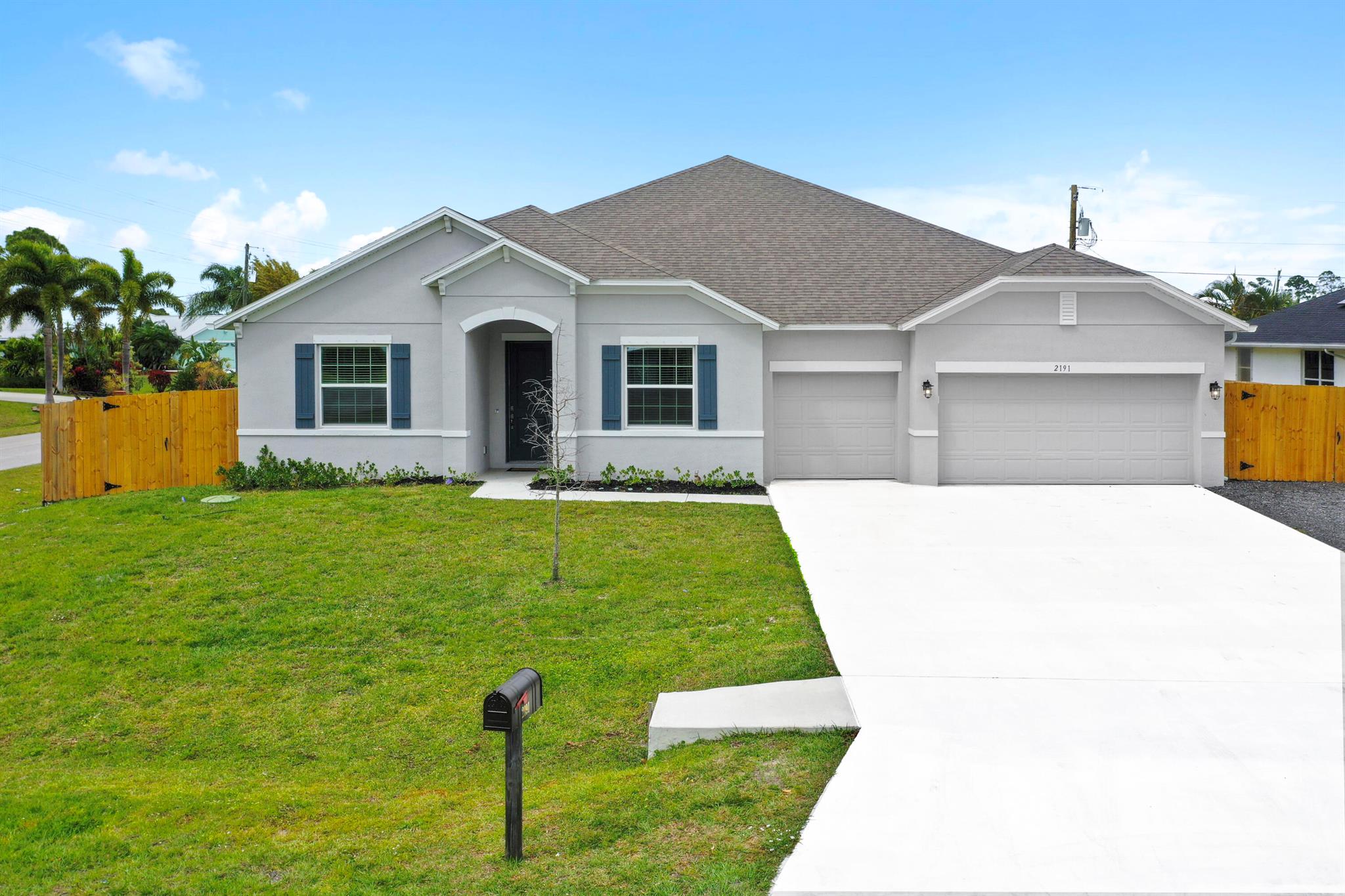 2191 SW Jaguar Avenue