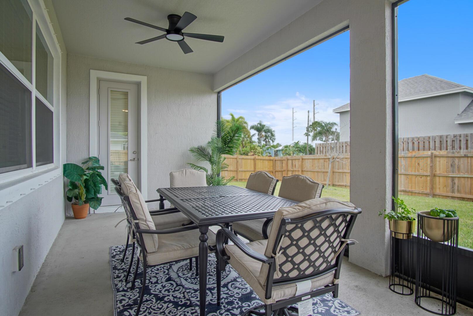 2191 SW Jaguar Avenue