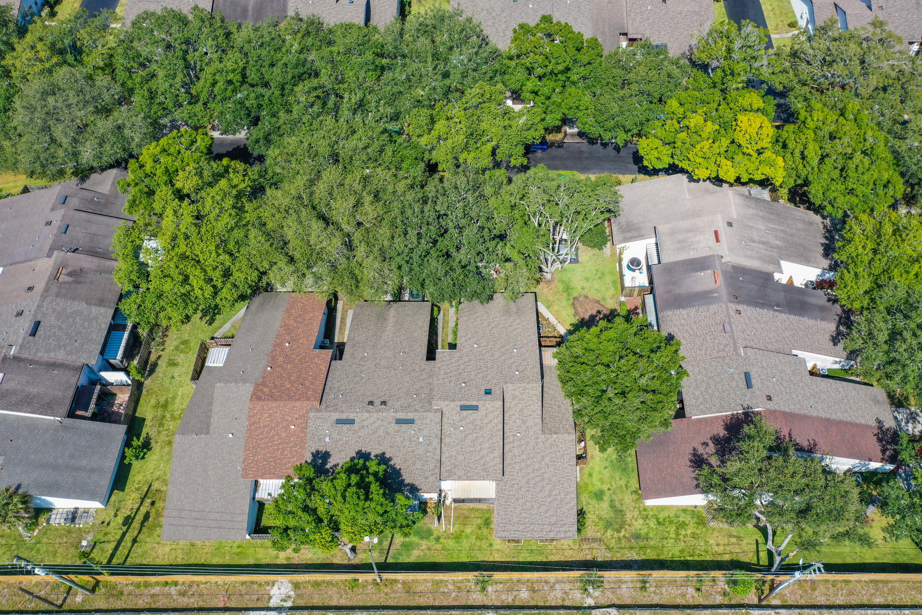 2060 Colonial Road 2