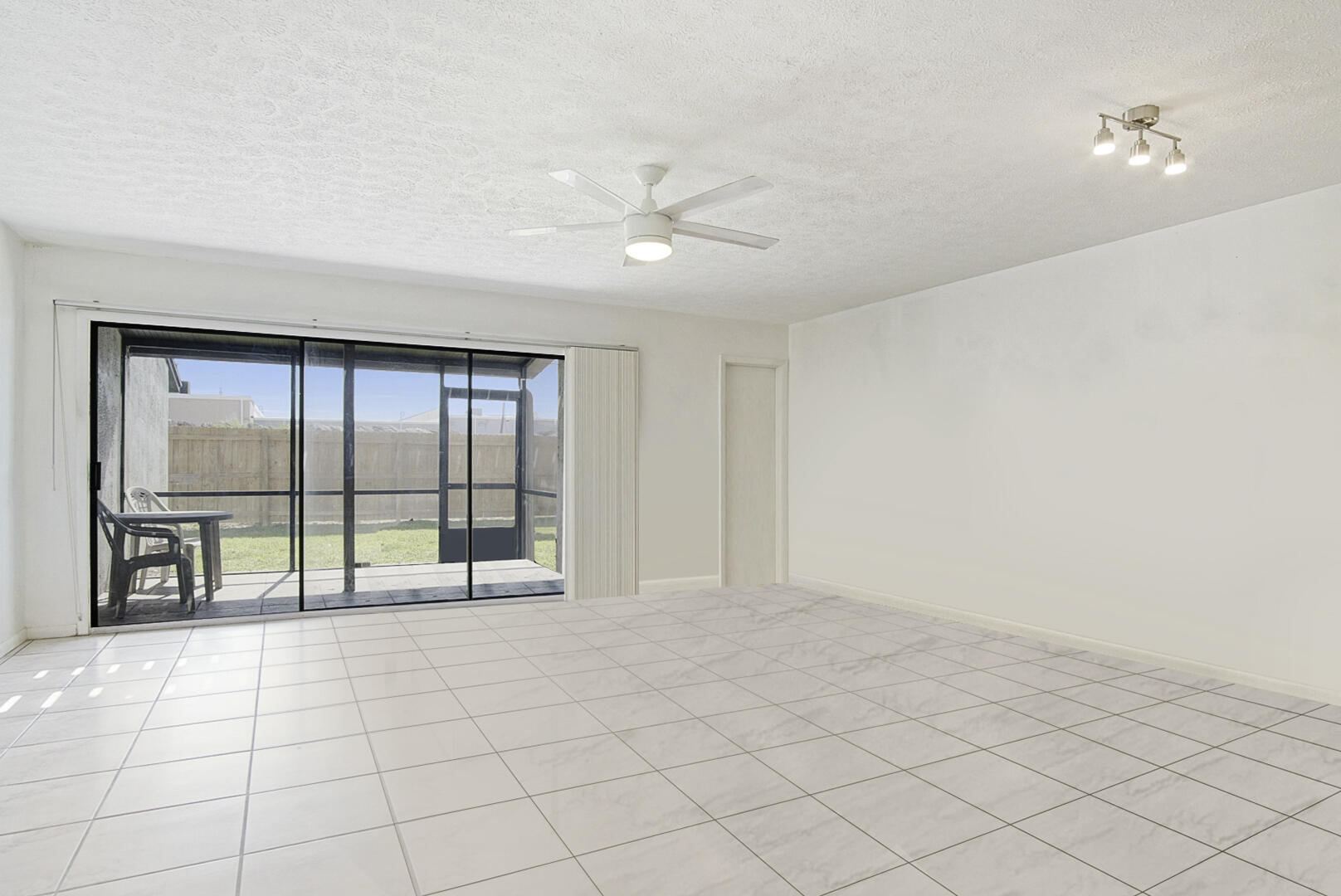 2060 Colonial Road 2