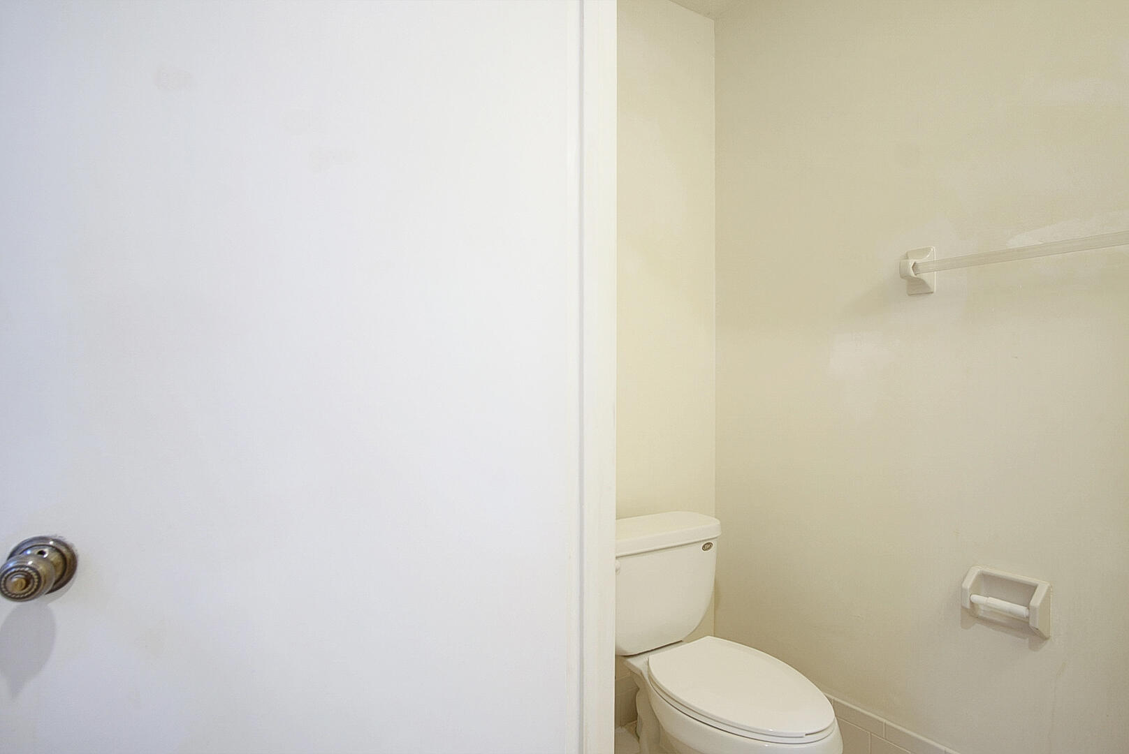 2060 Colonial Road 2