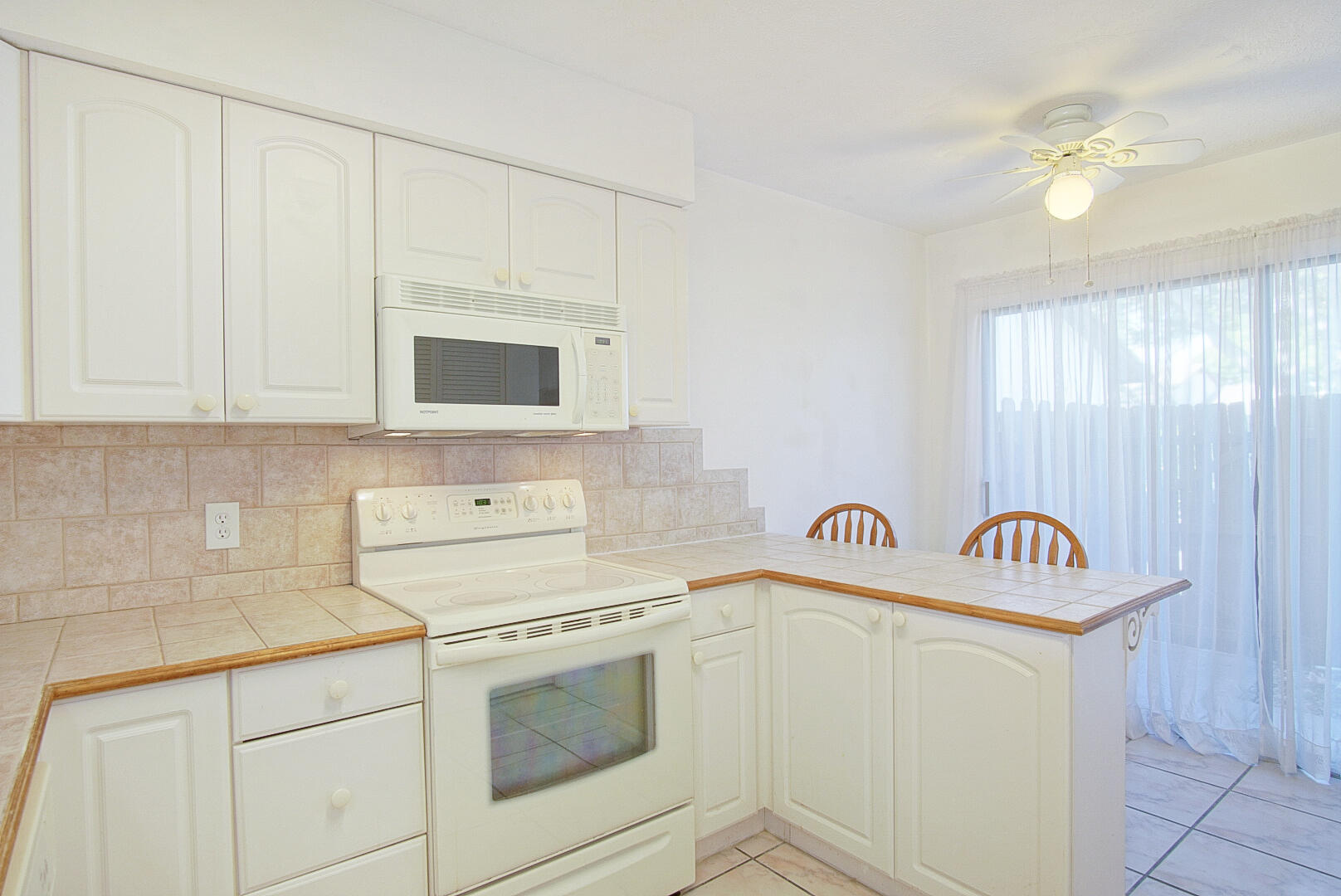 2060 Colonial Road 2