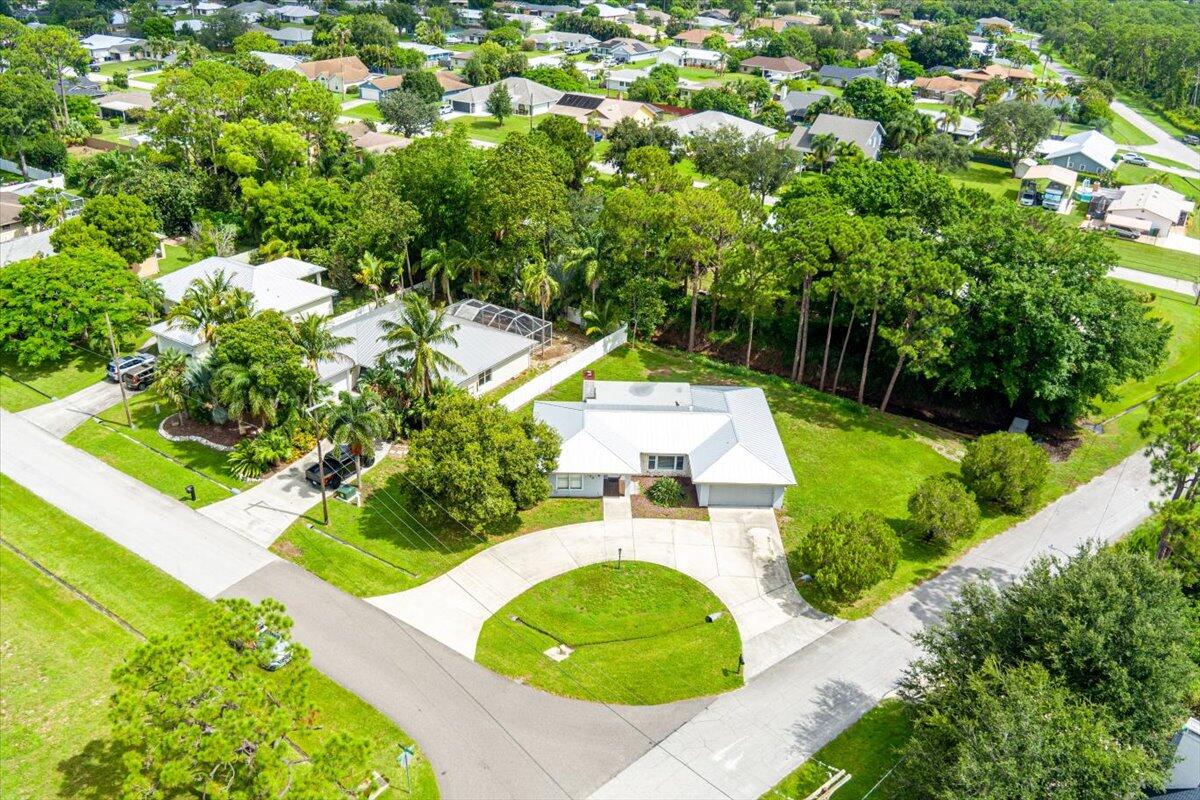 1950 SE Crowberry Drive