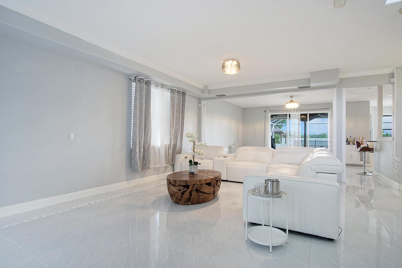 2757 SW Ann Arbor Road