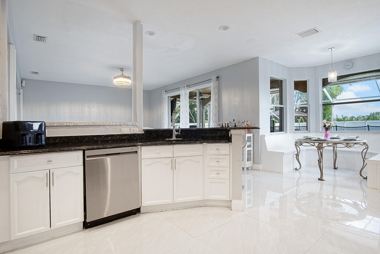 2757 SW Ann Arbor Road