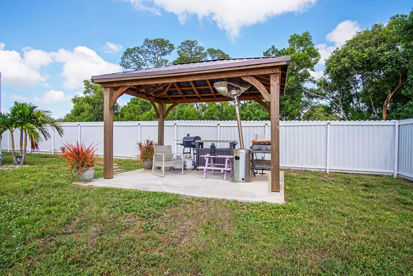 2757 SW Ann Arbor Road