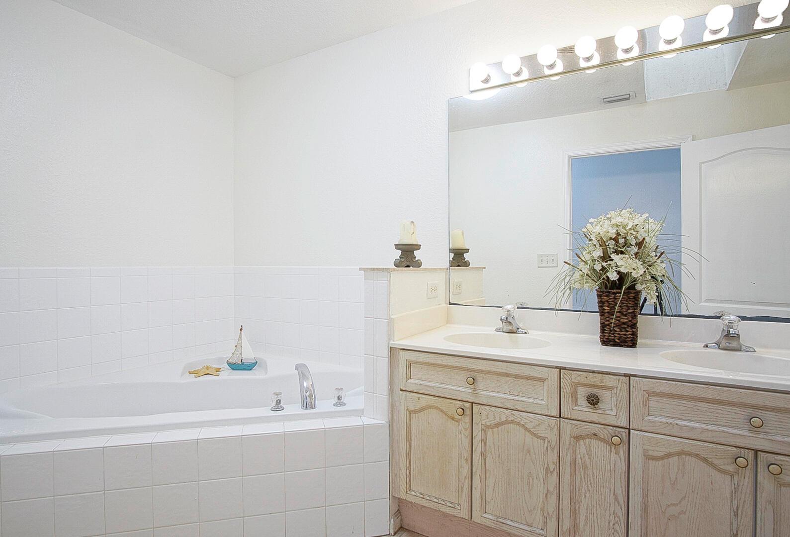 2757 SW Ann Arbor Road