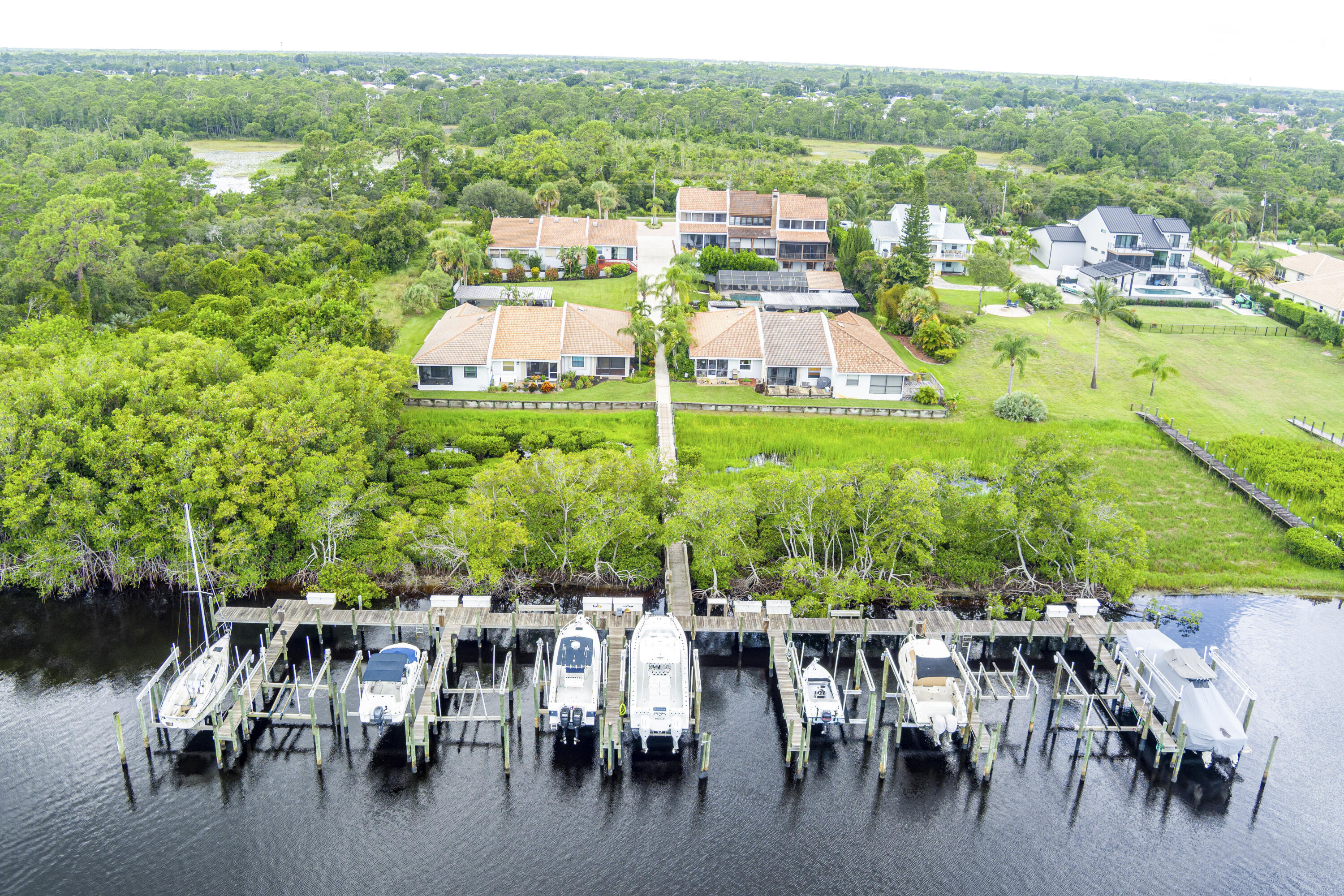 3011 SE South Lookout Boulevard 12