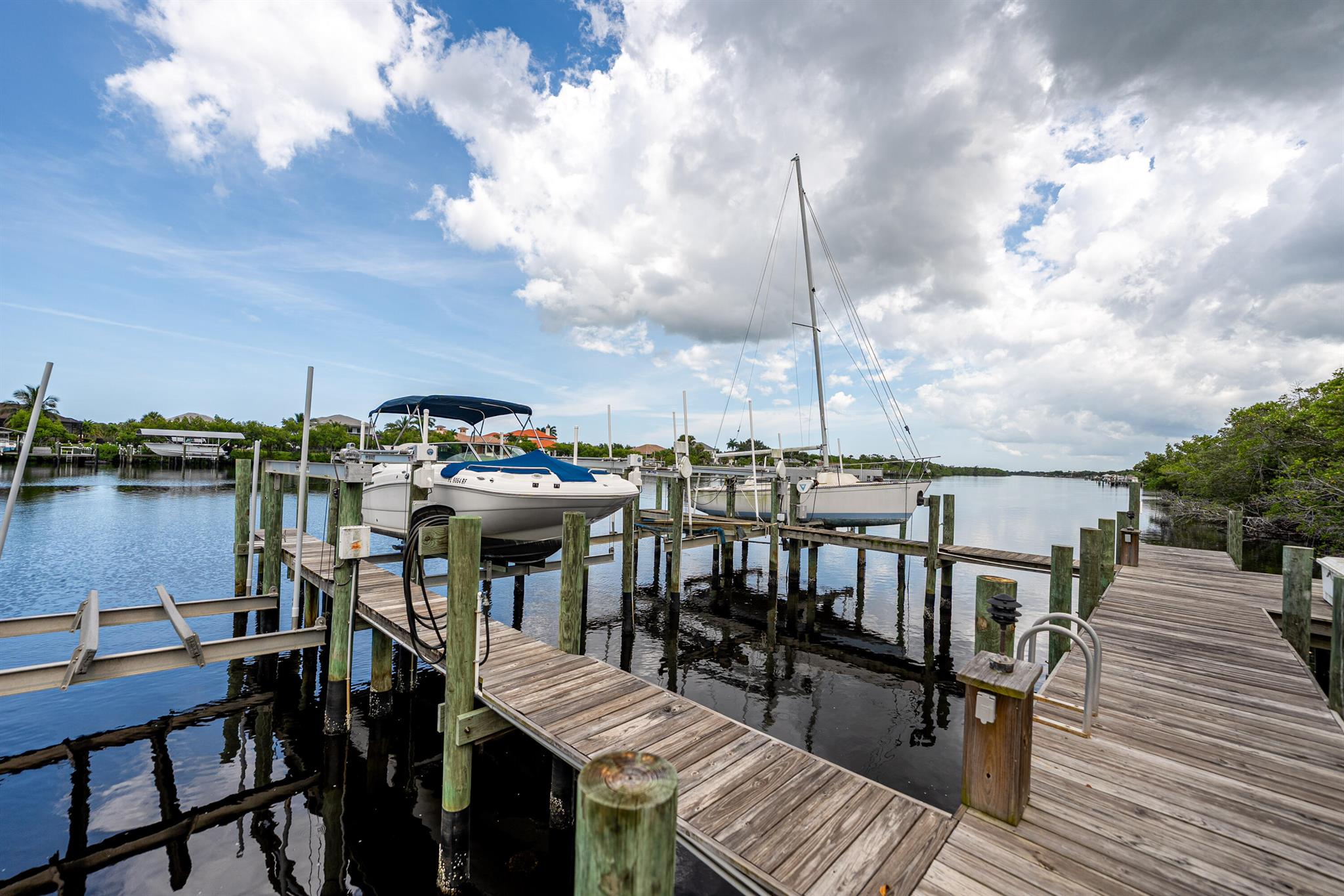3011 SE South Lookout Boulevard 12