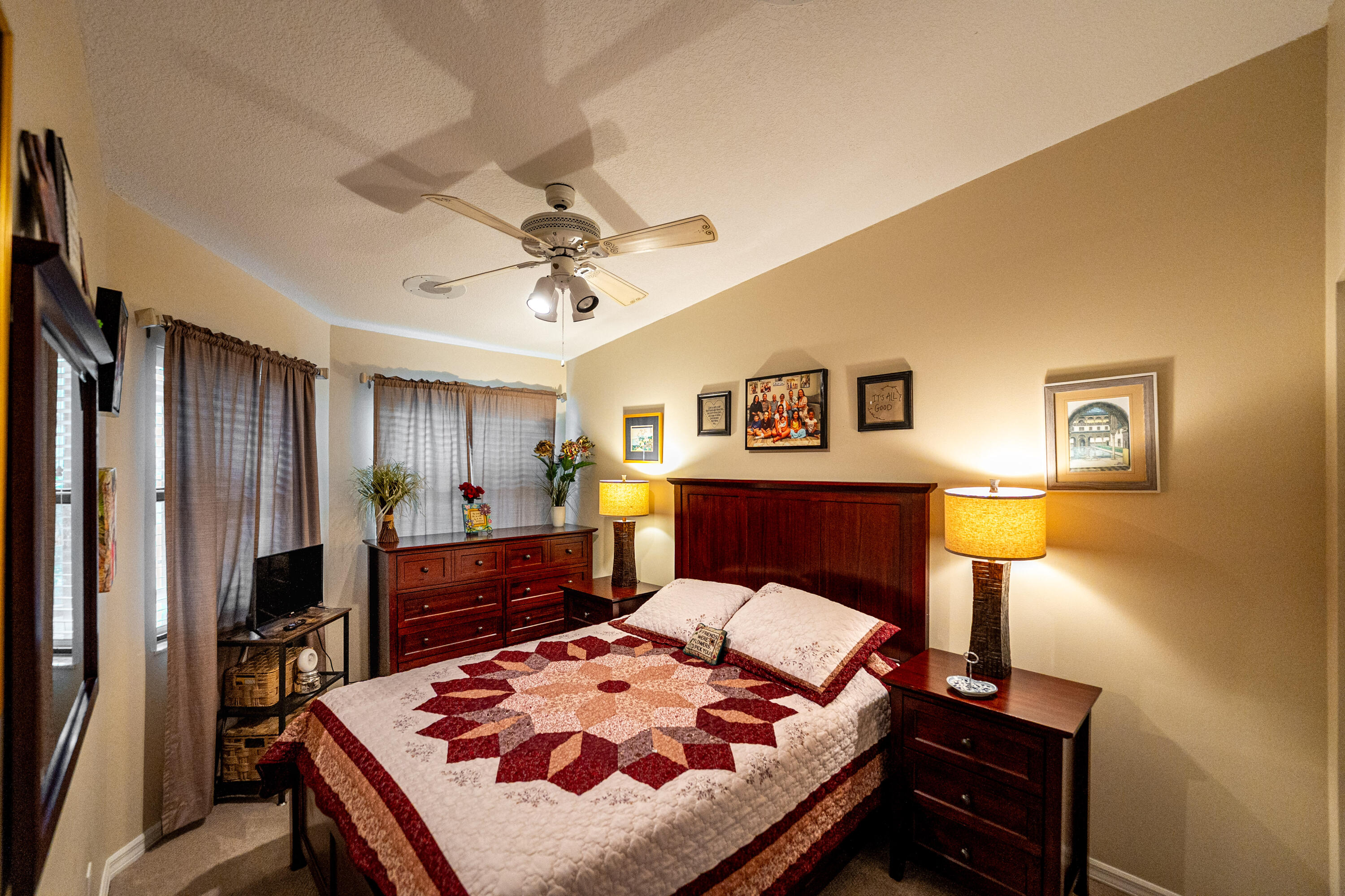 3011 SE South Lookout Boulevard 12