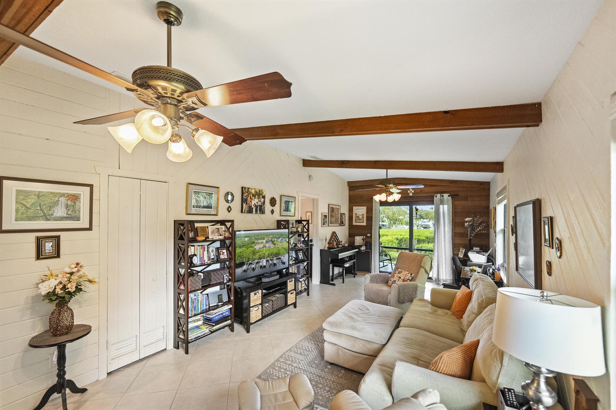 3011 SE South Lookout Boulevard 12