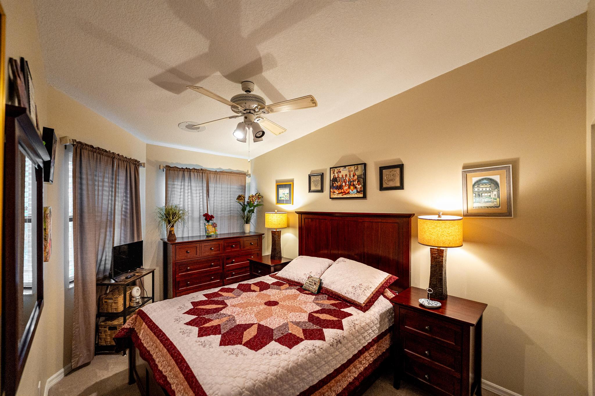 3011 SE South Lookout Boulevard 12