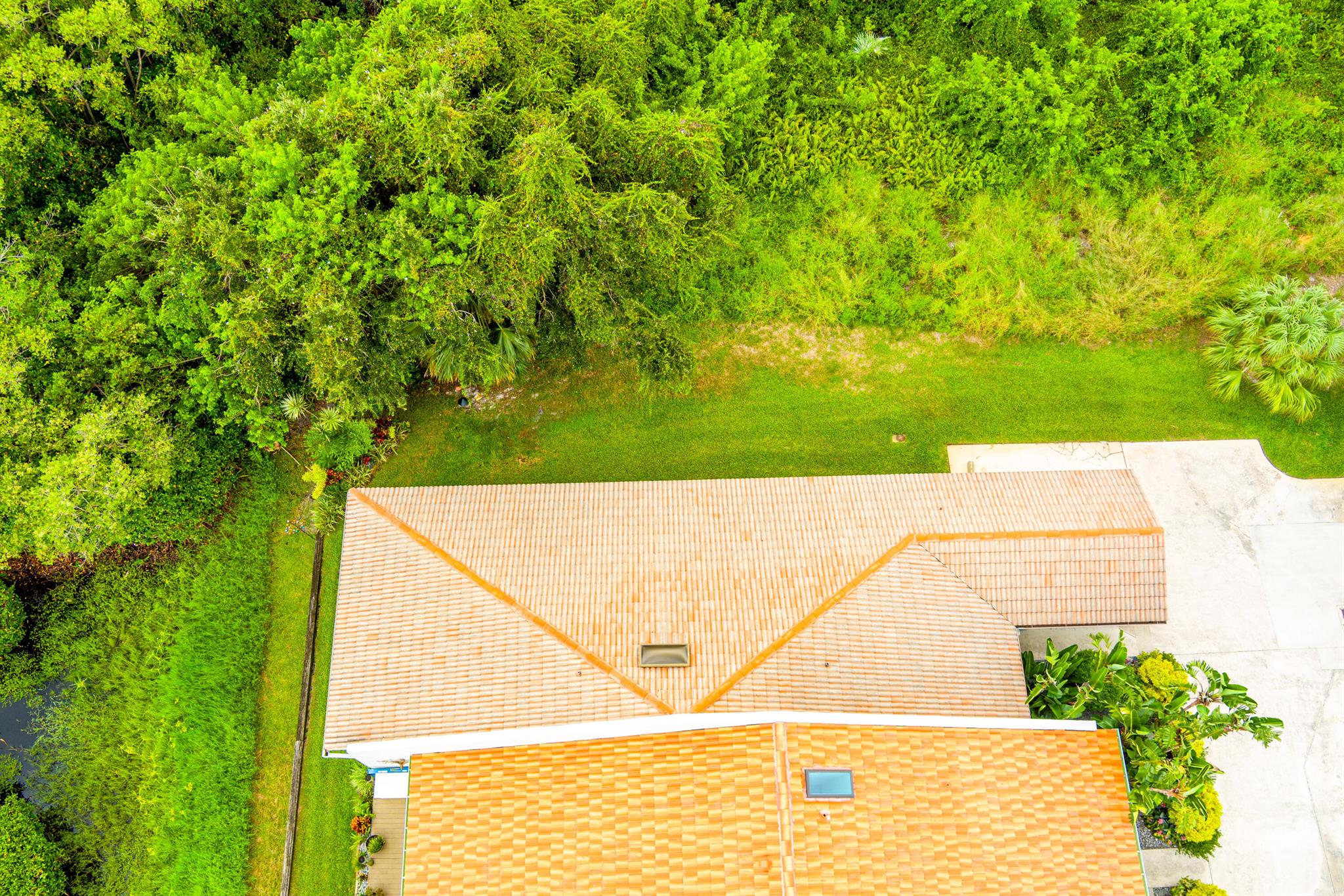 3011 SE South Lookout Boulevard 12