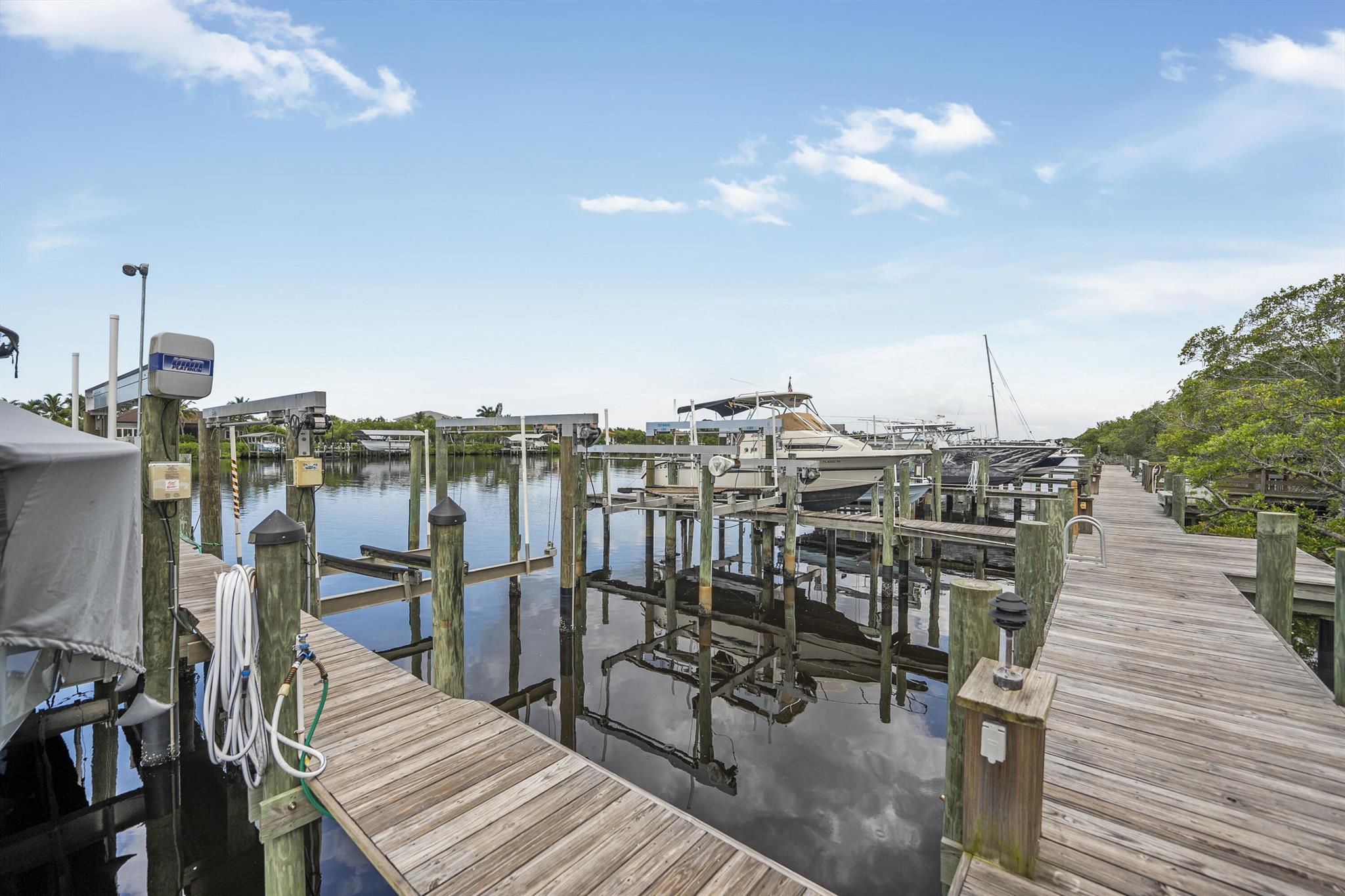 3011 SE South Lookout Boulevard 12