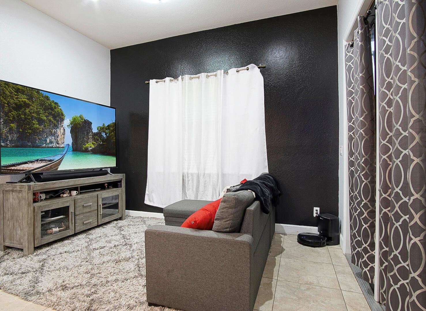 1750 SW Cameo Boulevard