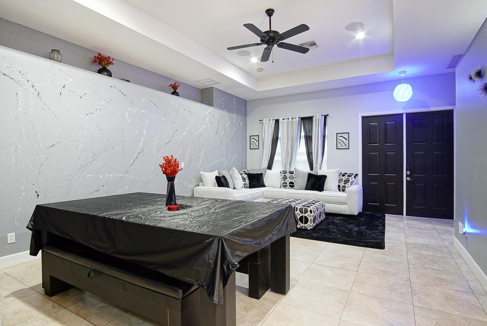 1750 SW Cameo Boulevard